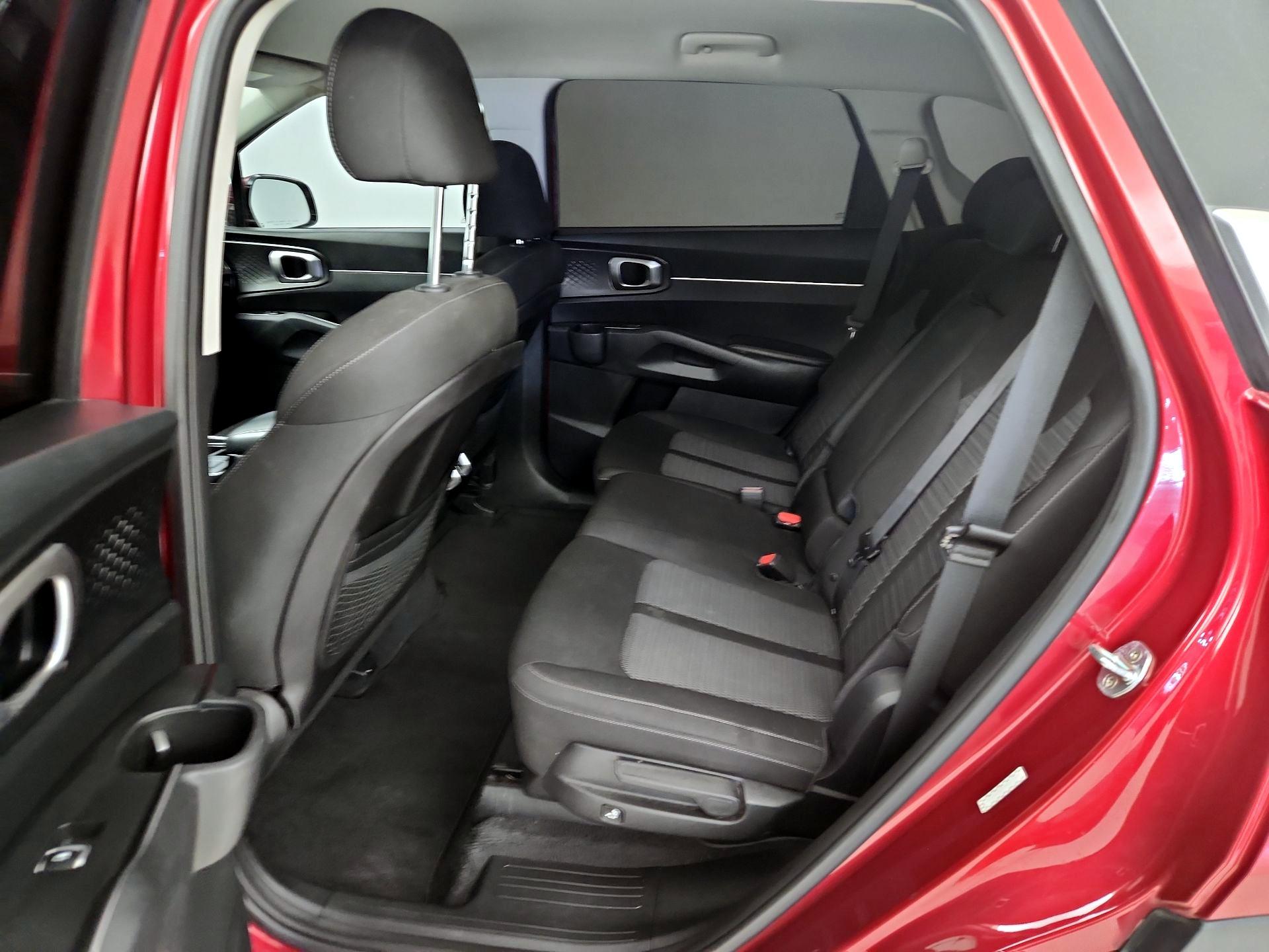 Thumbnail: 2021 Kia Sorento - 19