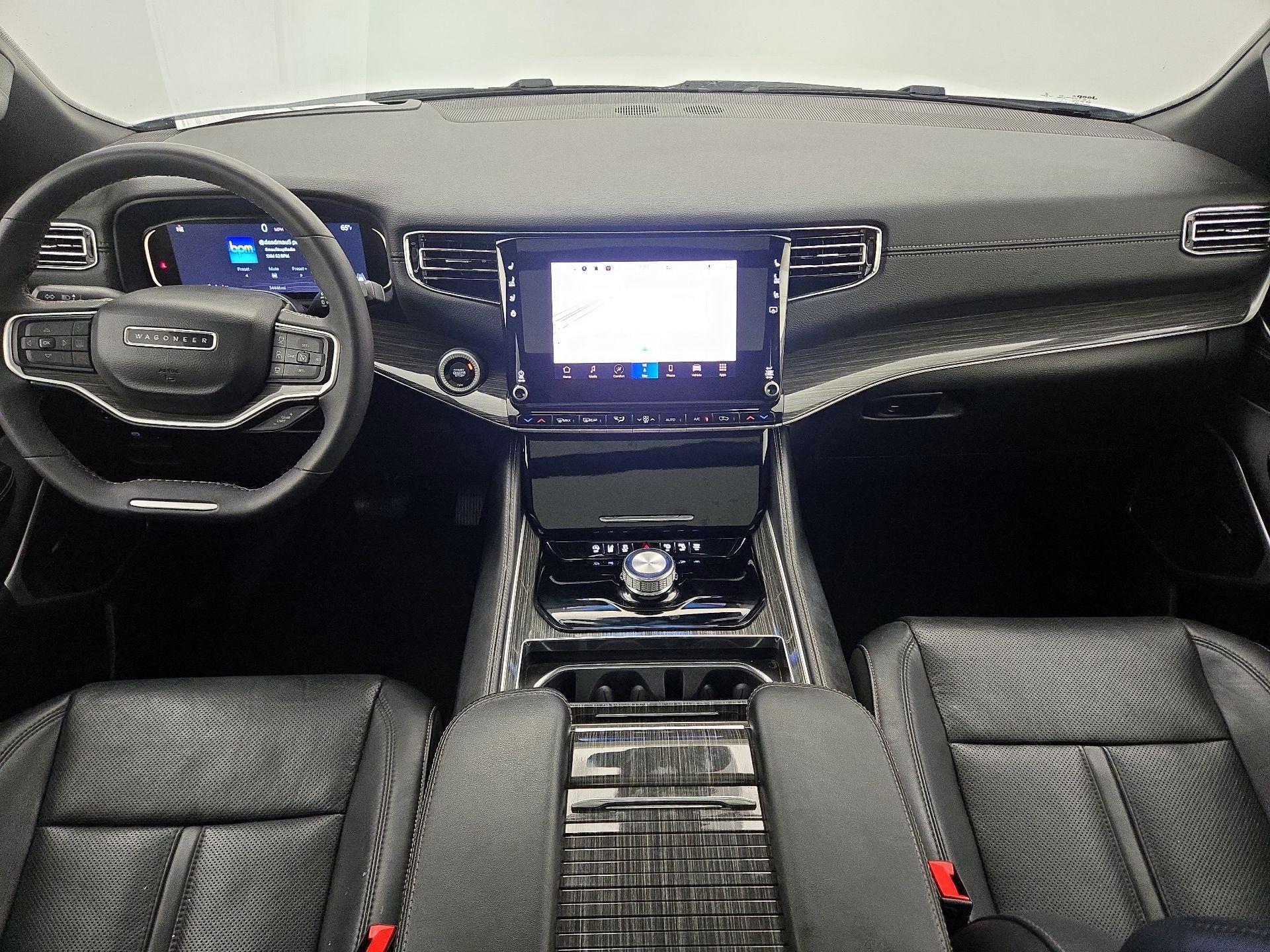 Thumbnail: 2022 Jeep Wagoneer - 9