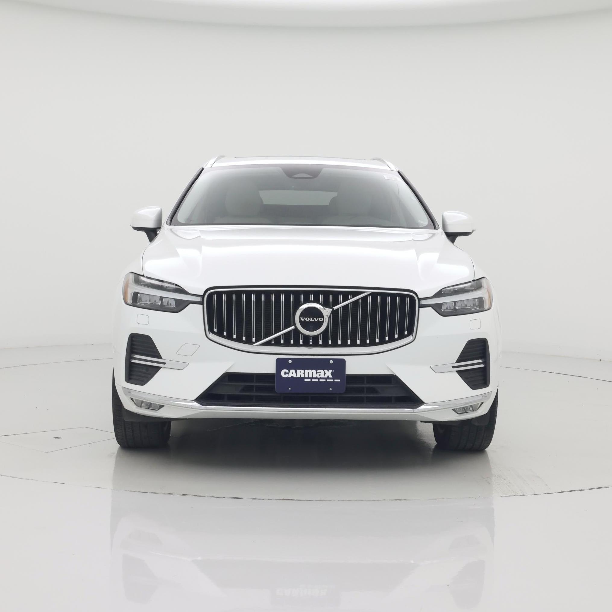 Thumbnail: 2022 Volvo XC60 - 5