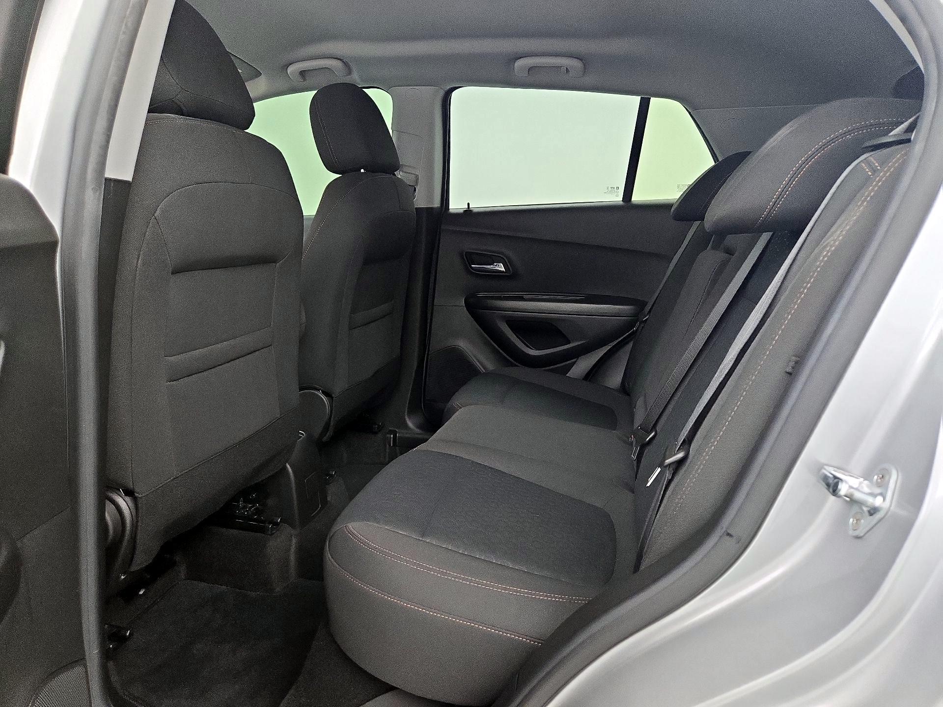 Thumbnail: 2022 Chevrolet Trax - 19