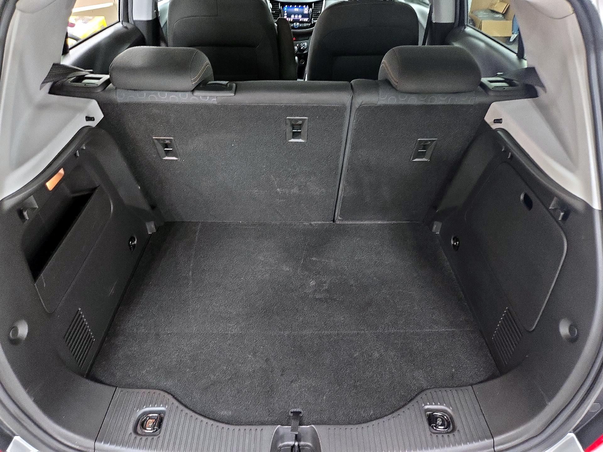 Thumbnail: 2022 Chevrolet Trax - 20