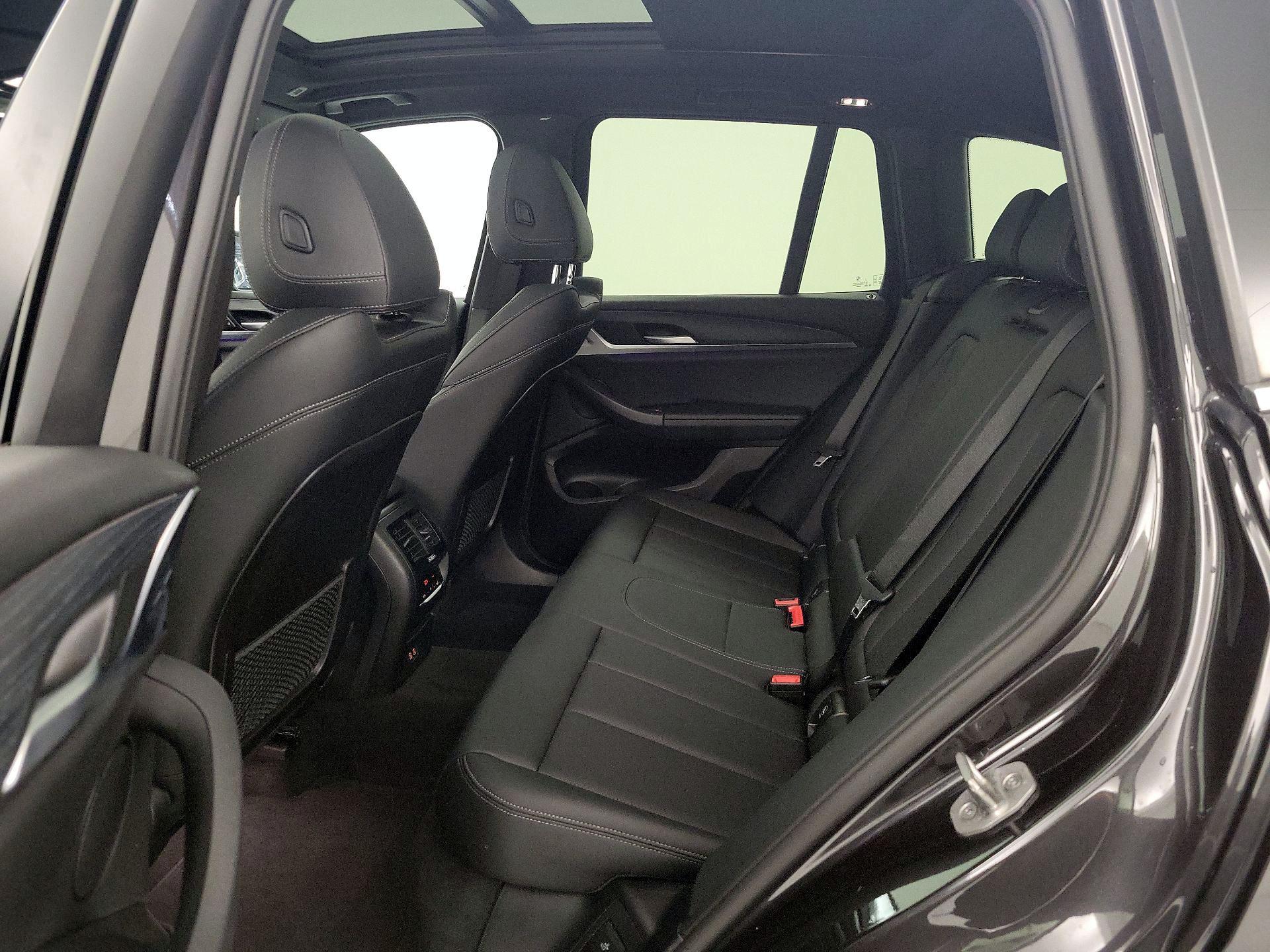 Thumbnail: 2024 BMW X3 - 19