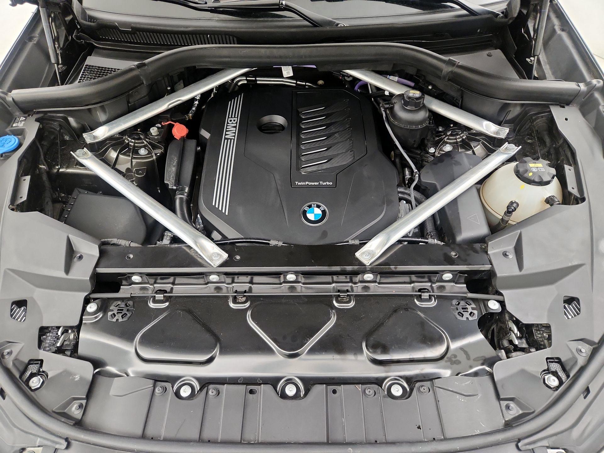 Thumbnail: 2021 BMW X5 - 17