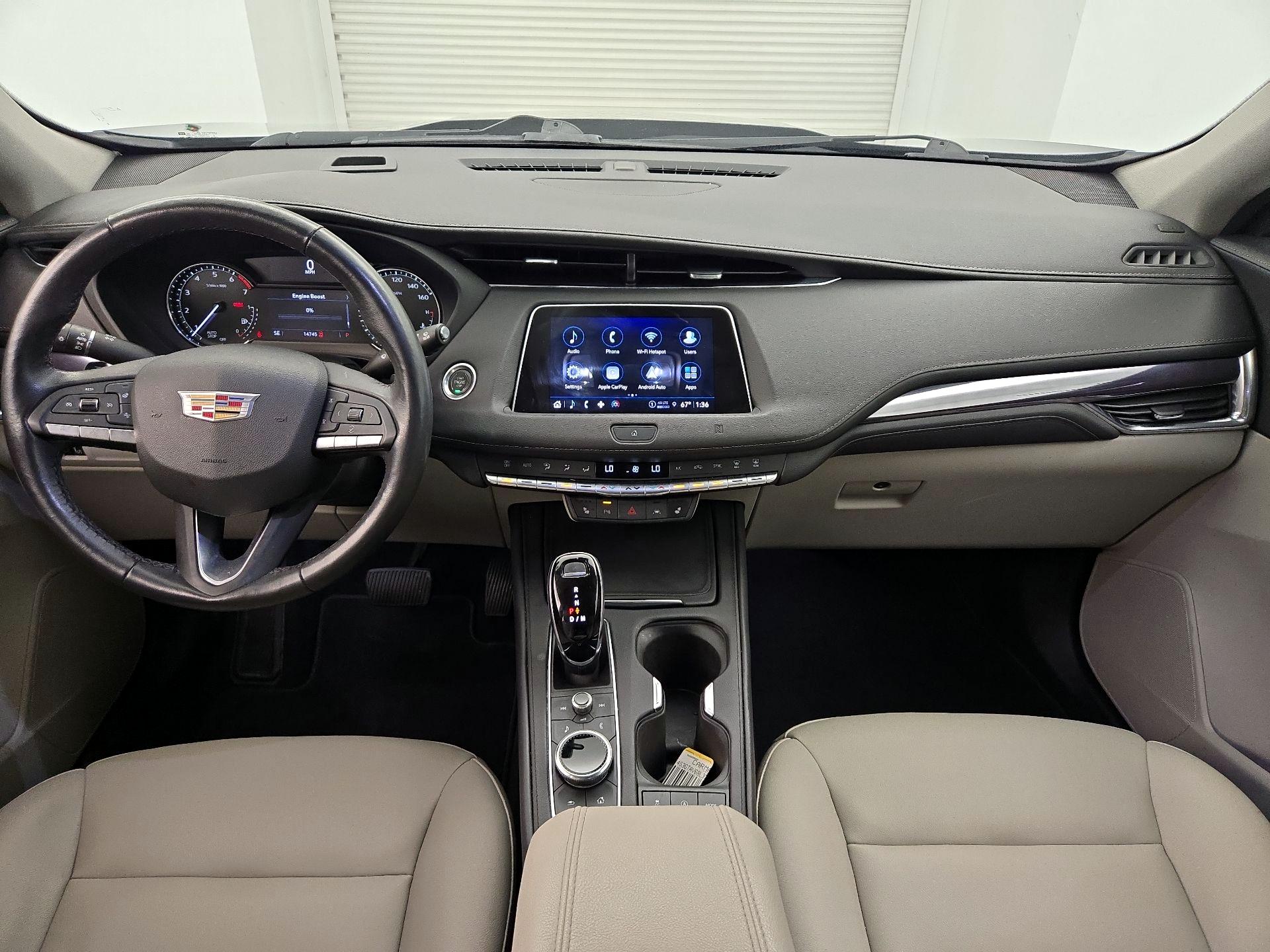 Thumbnail: 2021 Cadillac XT4 - 9