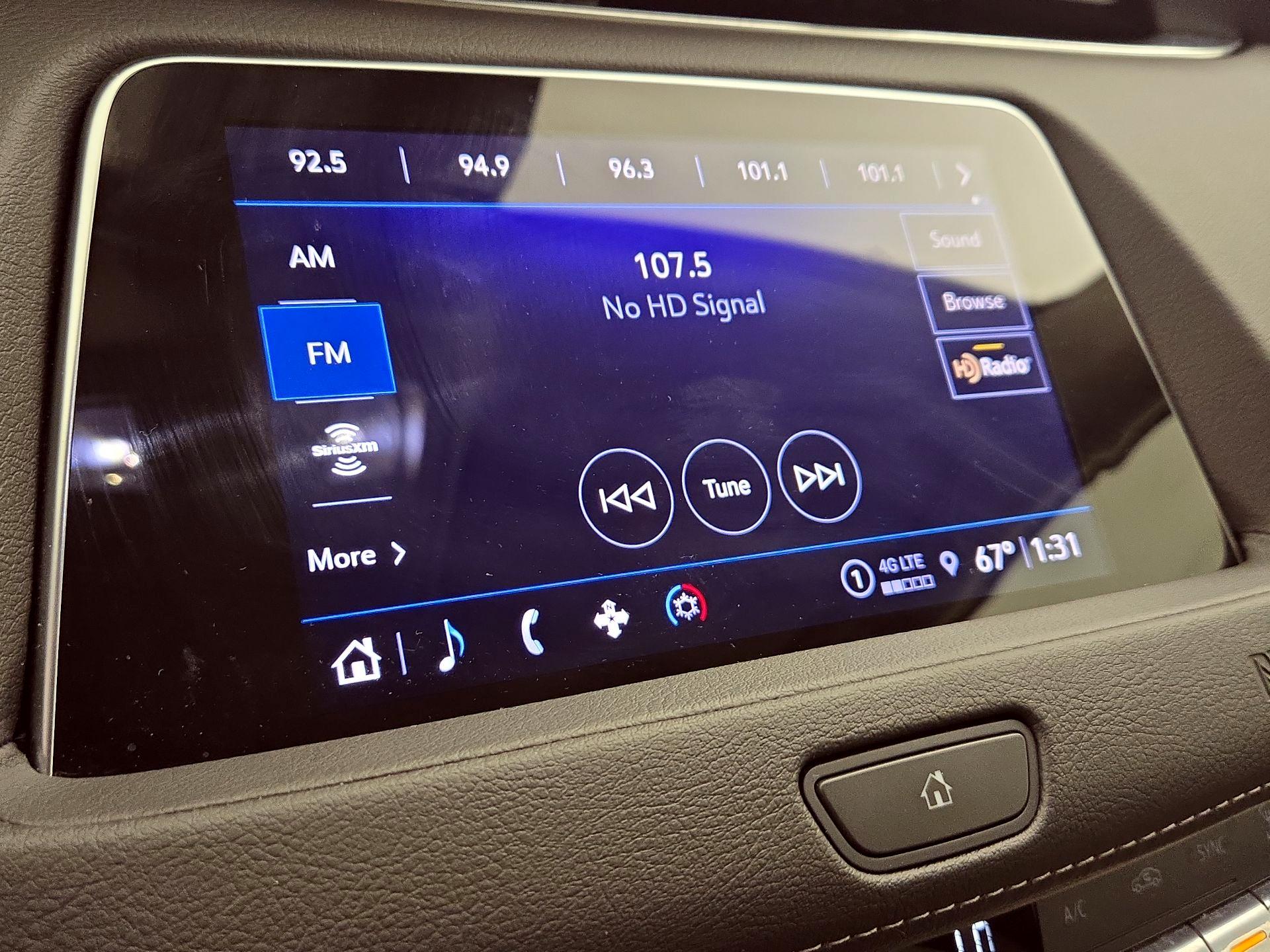 Thumbnail: 2021 Cadillac XT4 - 15