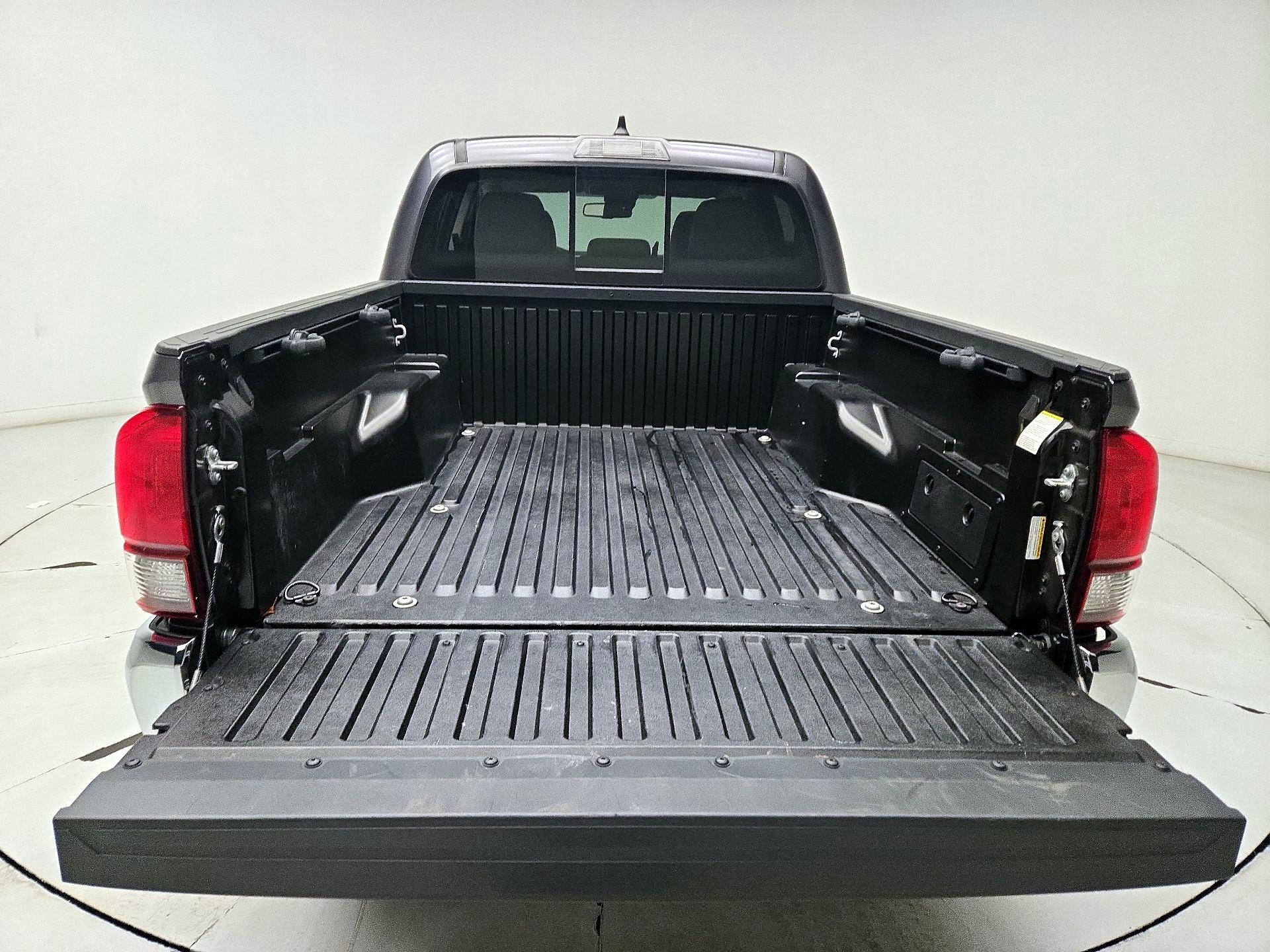 Thumbnail: 2023 Toyota Tacoma - 20