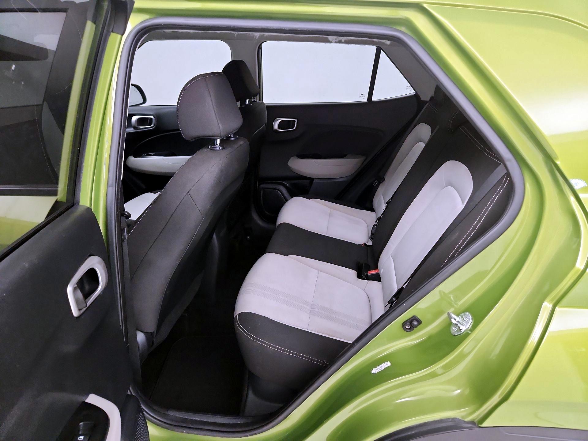 Thumbnail: 2023 Hyundai Venue - 20