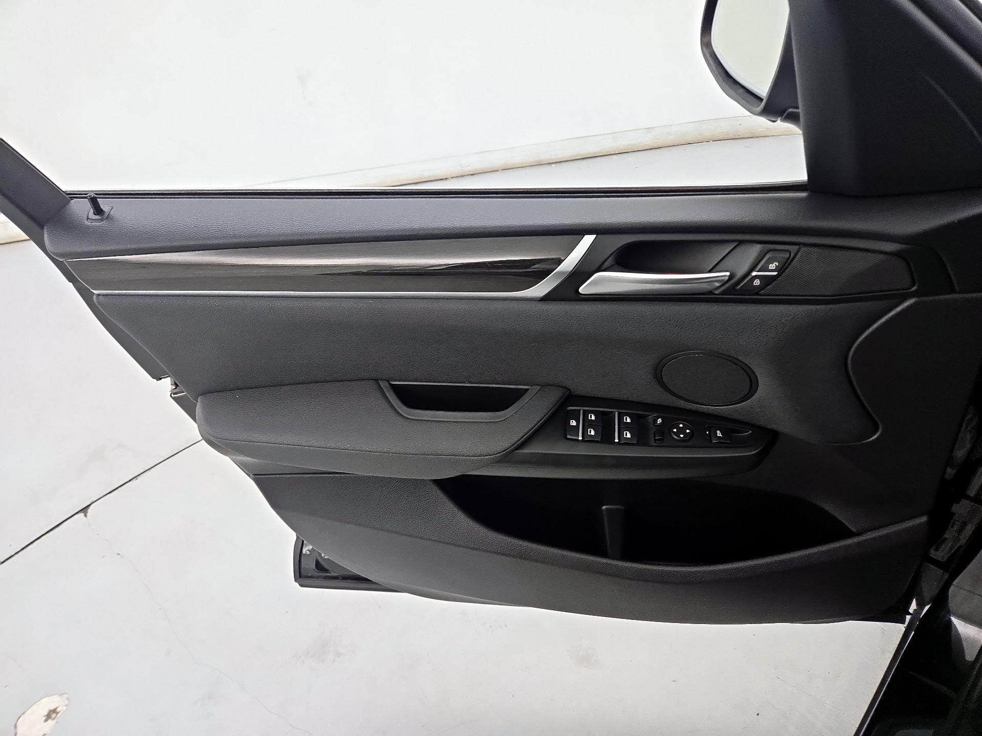 Thumbnail: 2017 BMW X3 - 12