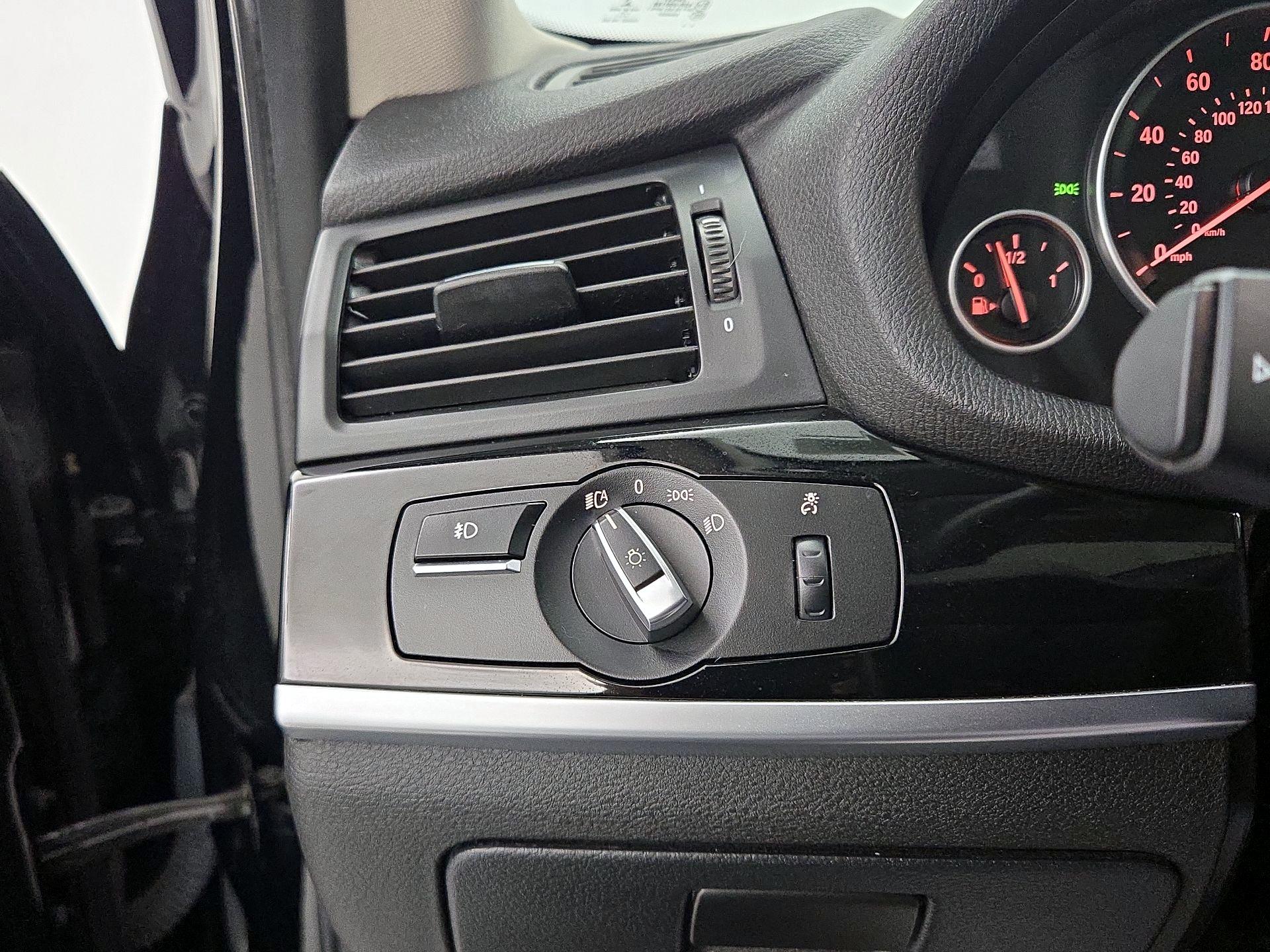 Thumbnail: 2017 BMW X3 - 13