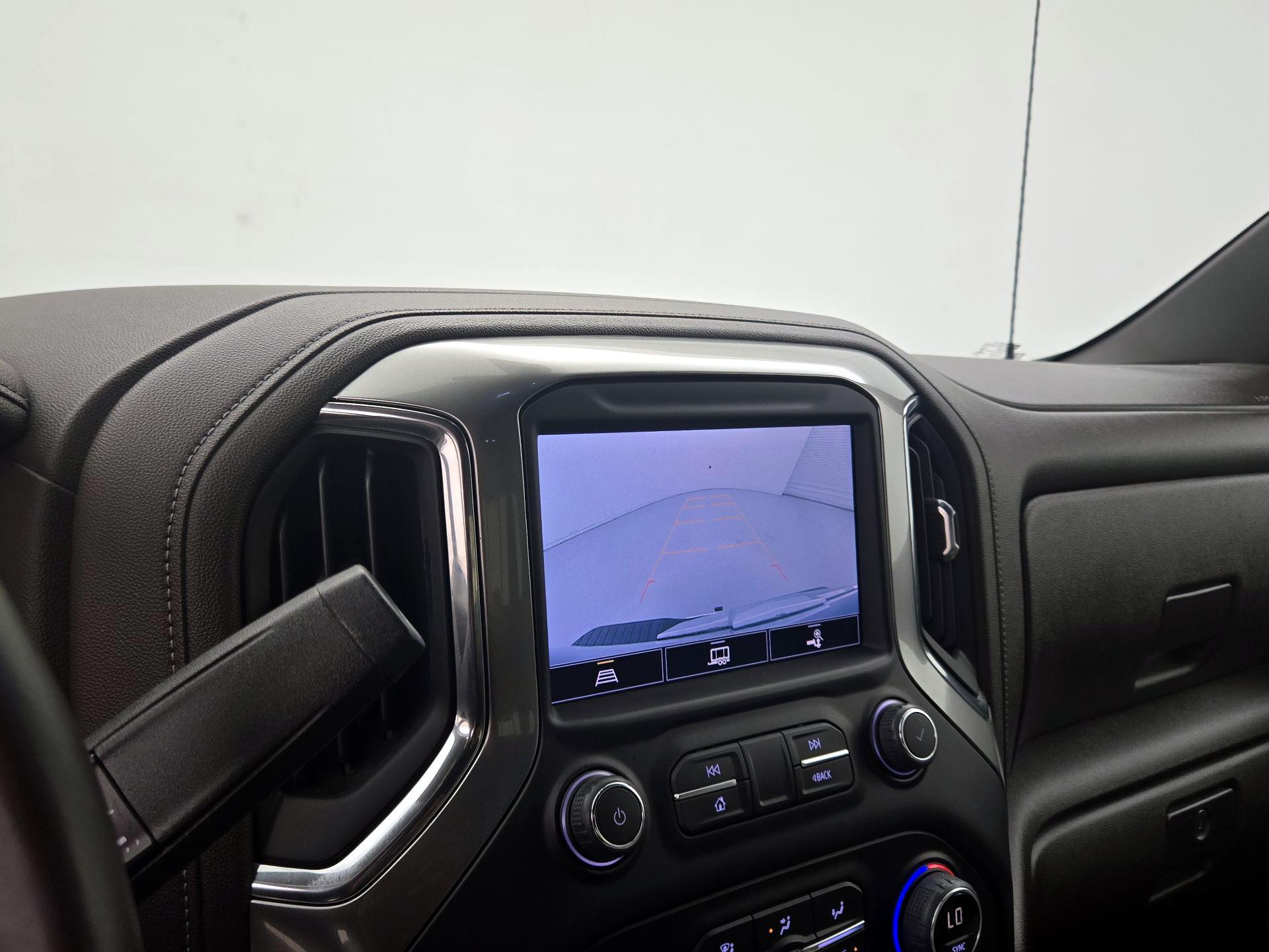 Thumbnail: 2021 Chevrolet Silverado 1500 - 14