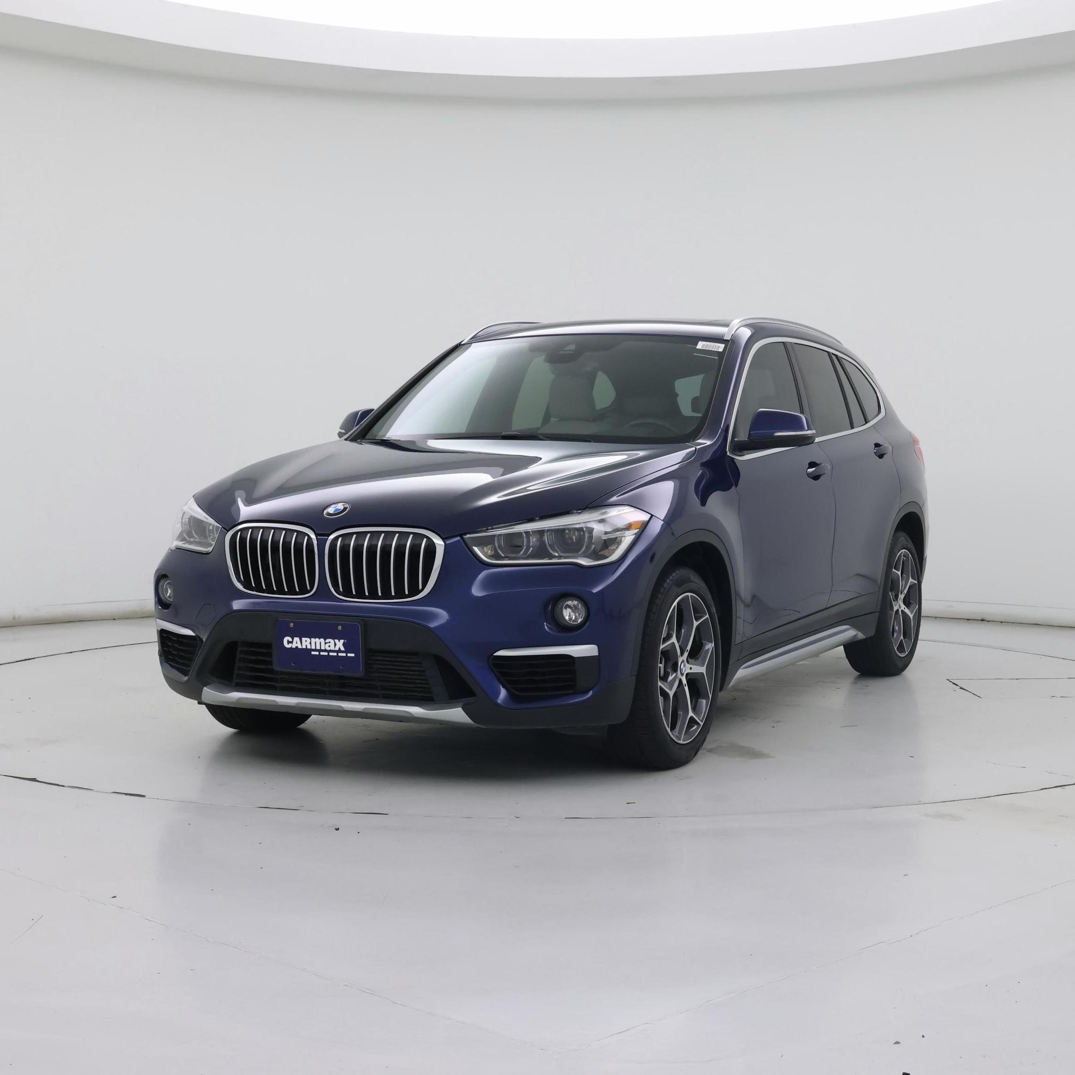 Thumbnail: 2018 BMW X1 - 4