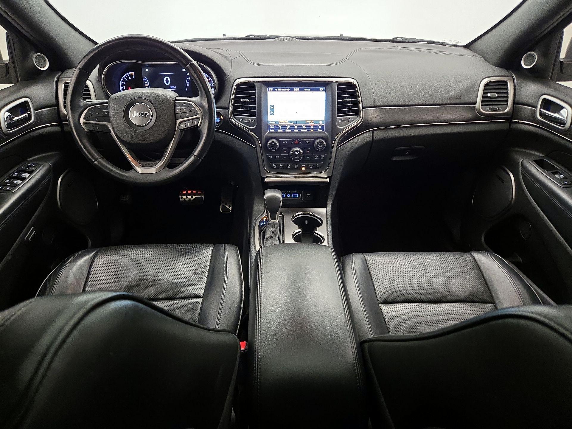 Thumbnail: 2018 Jeep Grand Cherokee - 9