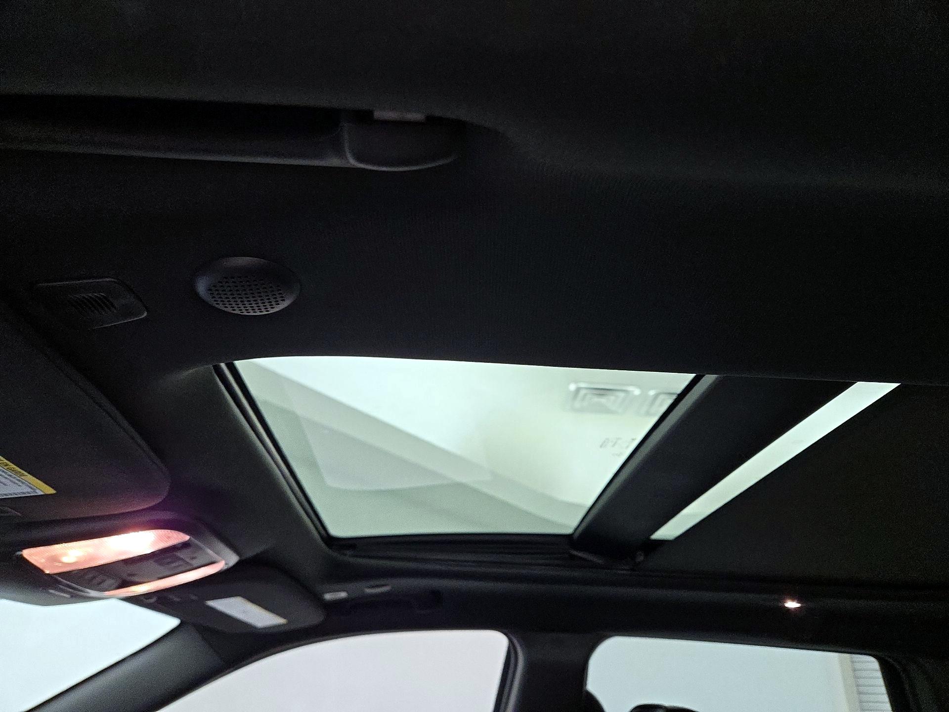 Thumbnail: 2018 Jeep Grand Cherokee - 20