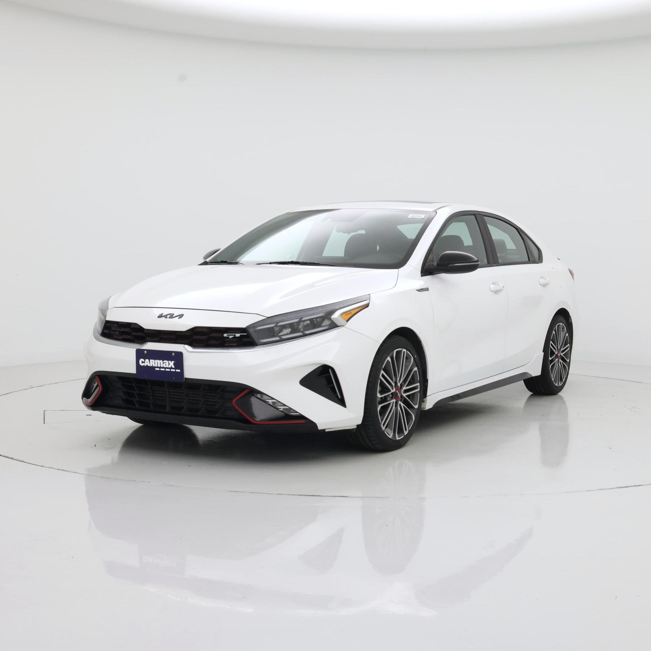 Thumbnail: 2023 Kia Forte - 4