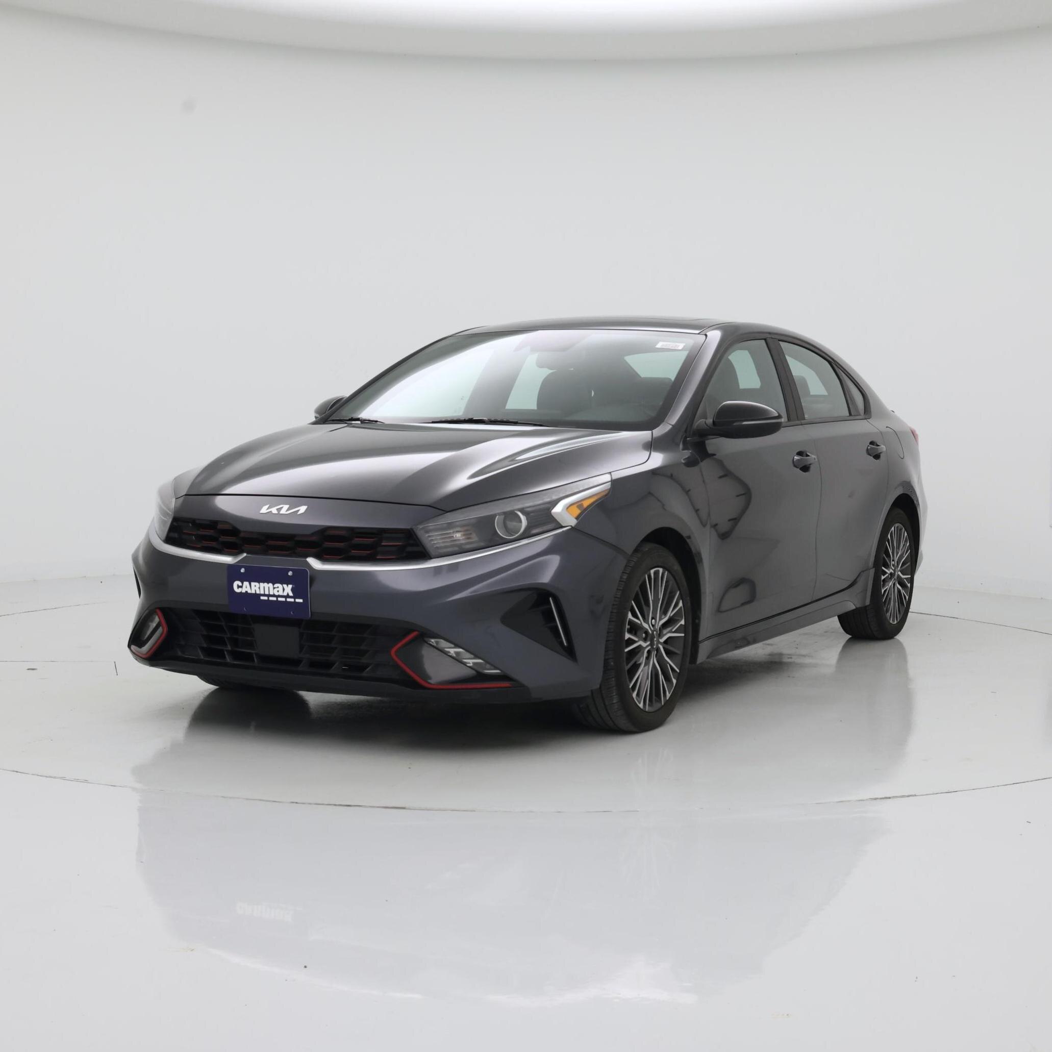 Thumbnail: 2023 Kia Forte - 4