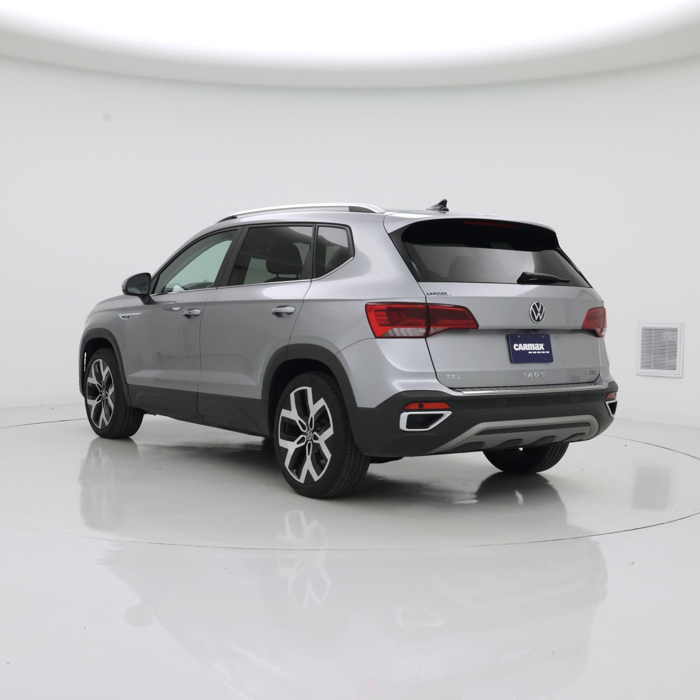 Thumbnail: 2022 Volkswagen Taos - 2