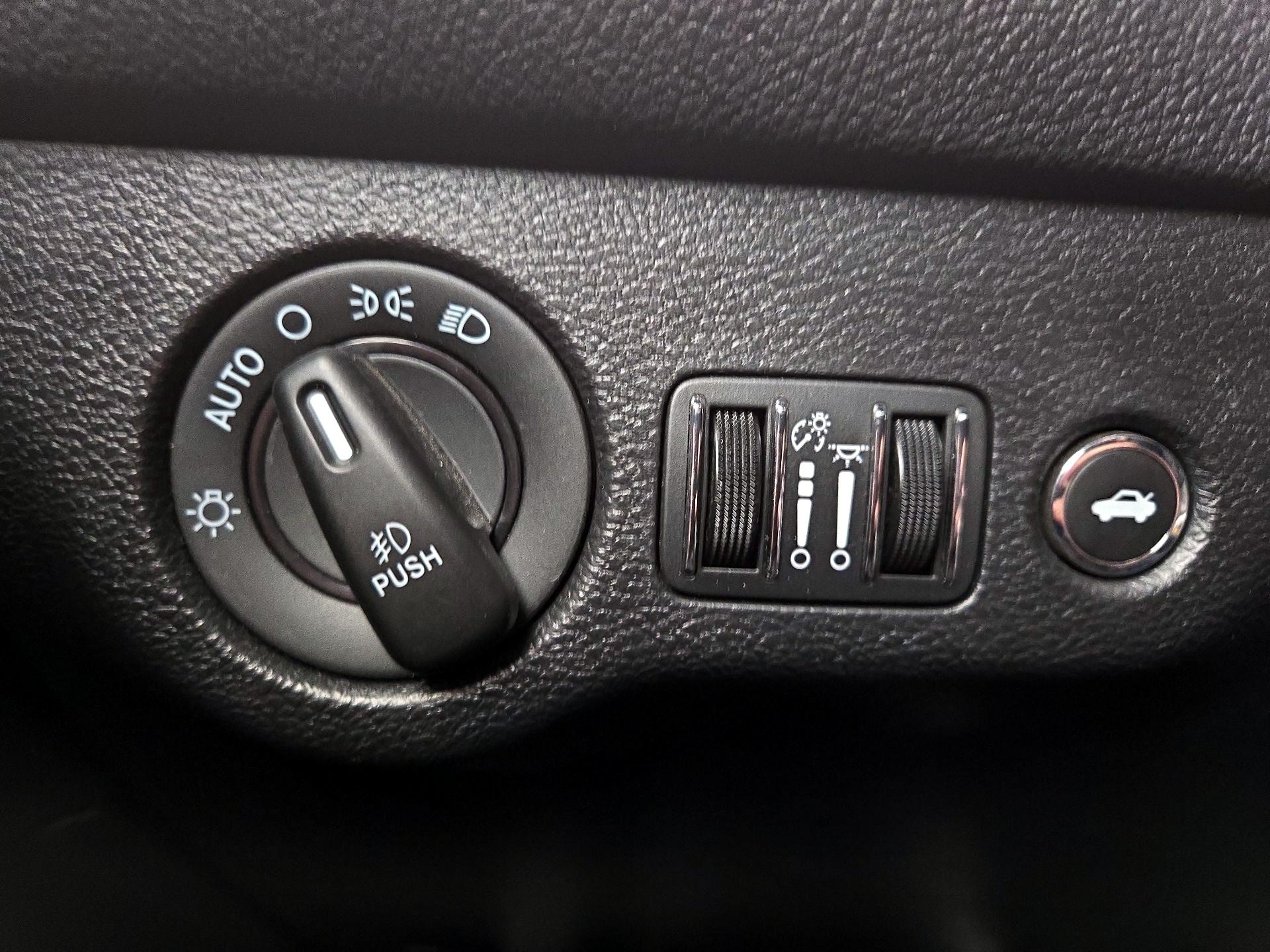 Thumbnail: 2020 Dodge Challenger - 13