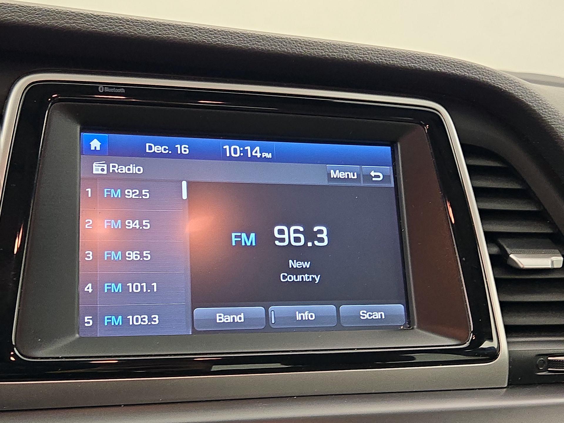 Thumbnail: 2019 Hyundai Sonata - 15