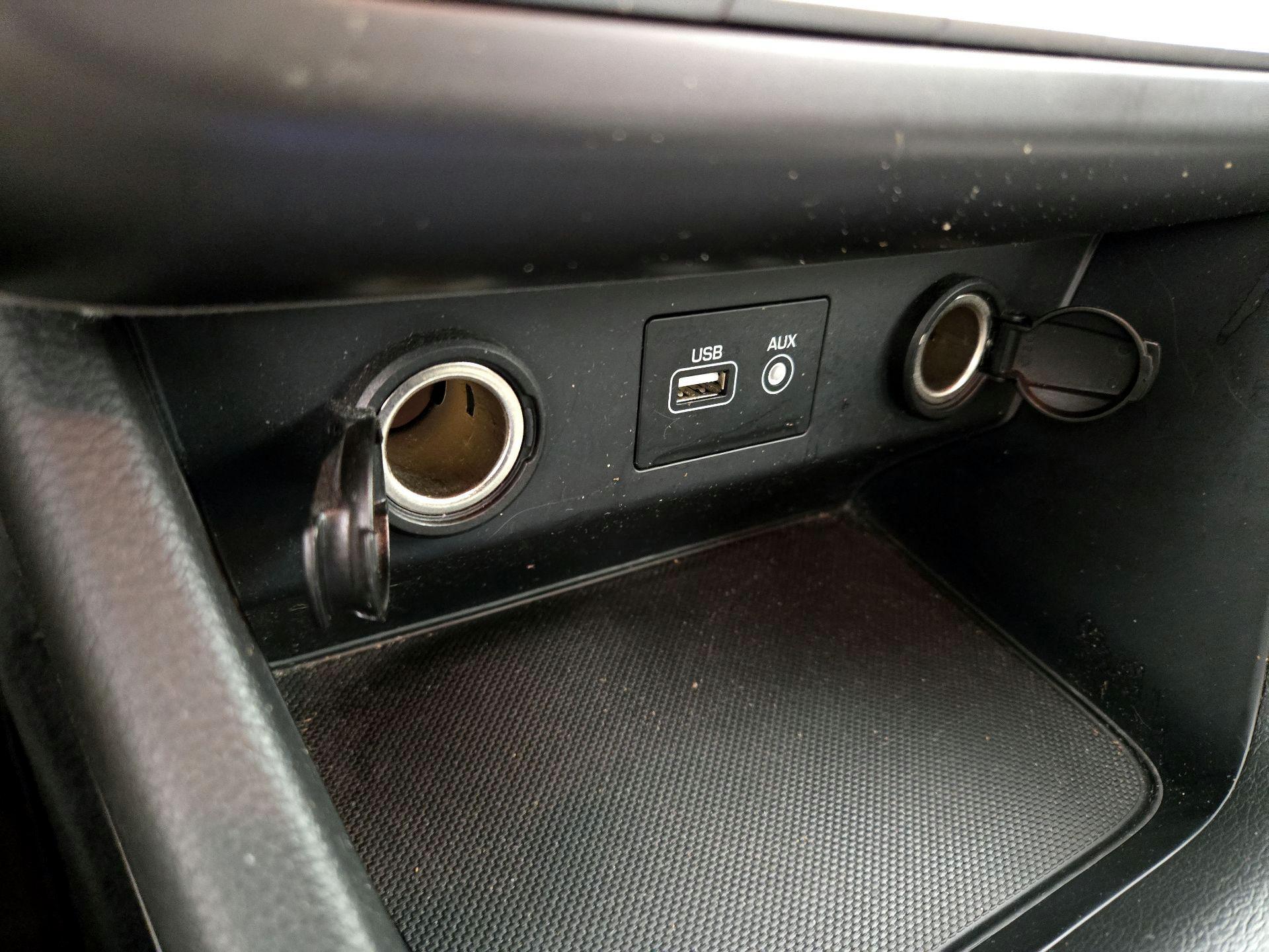 Thumbnail: 2019 Hyundai Sonata - 18