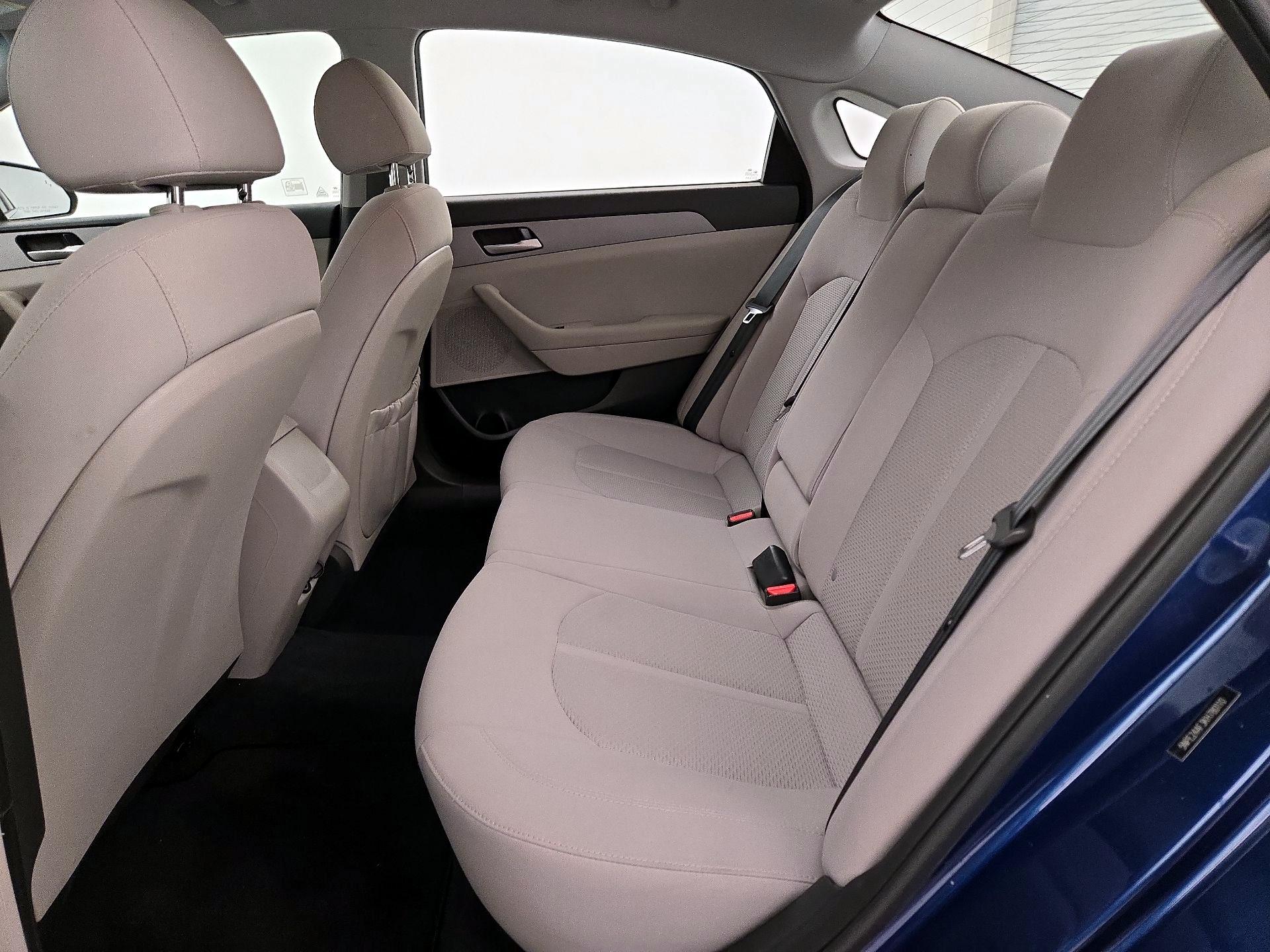 Thumbnail: 2019 Hyundai Sonata - 19