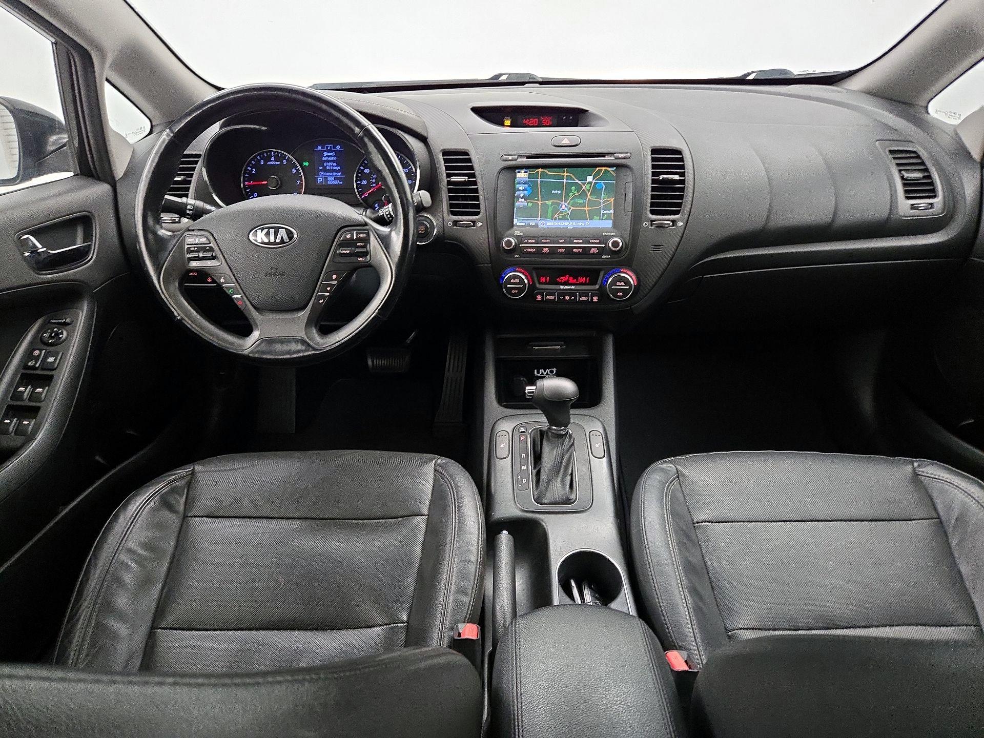 Thumbnail: 2016 Kia Forte - 9