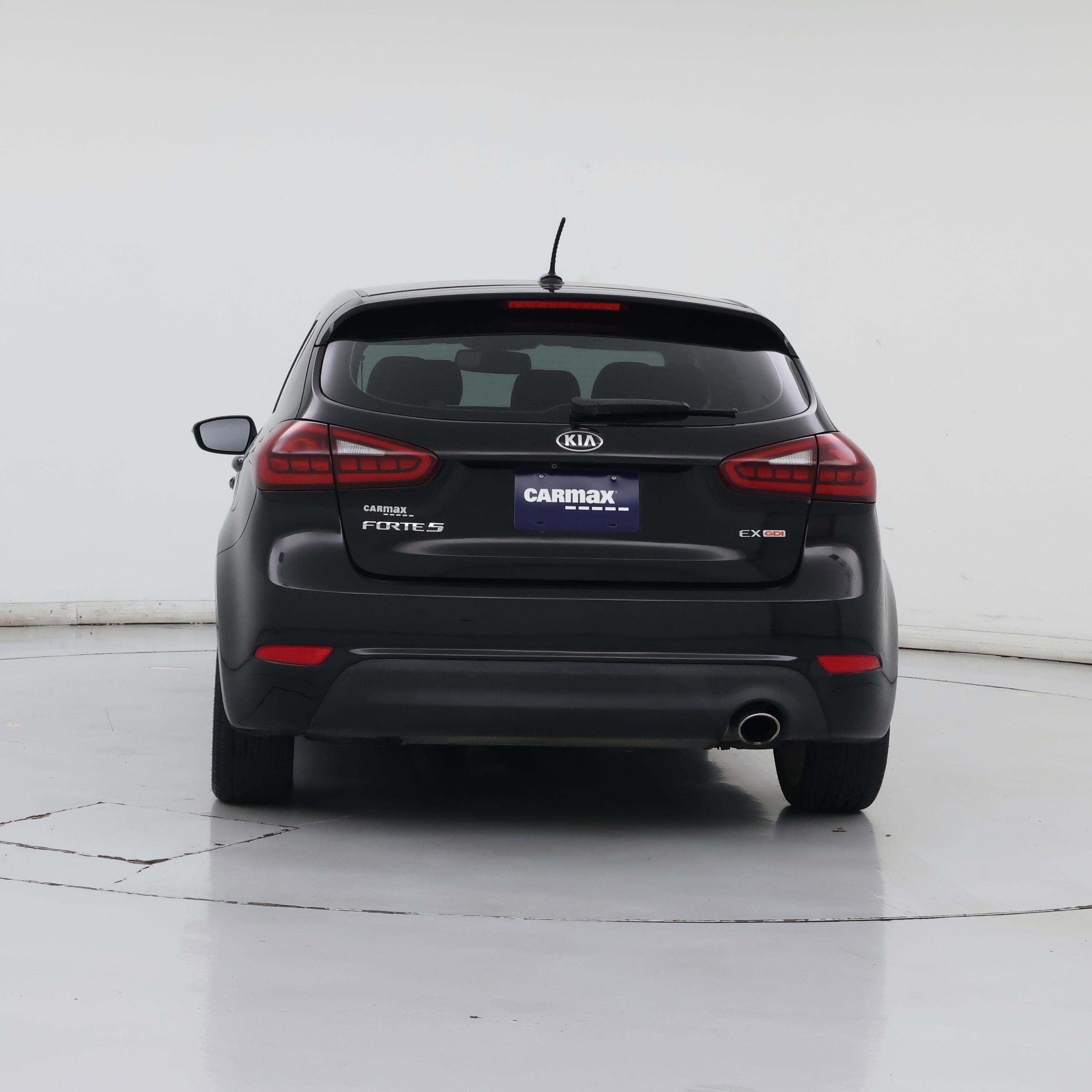 Thumbnail: 2016 Kia Forte - 6