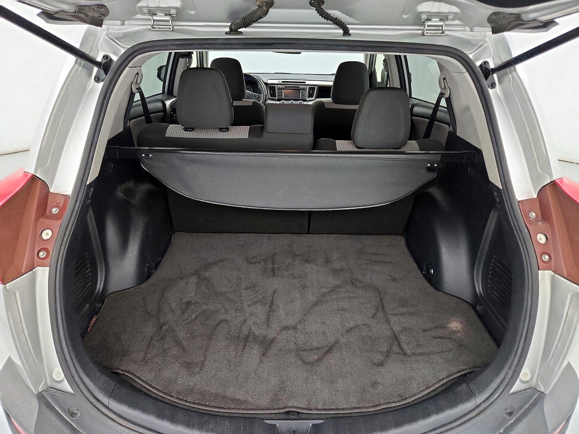 Thumbnail: 2014 Toyota RAV4 - 20