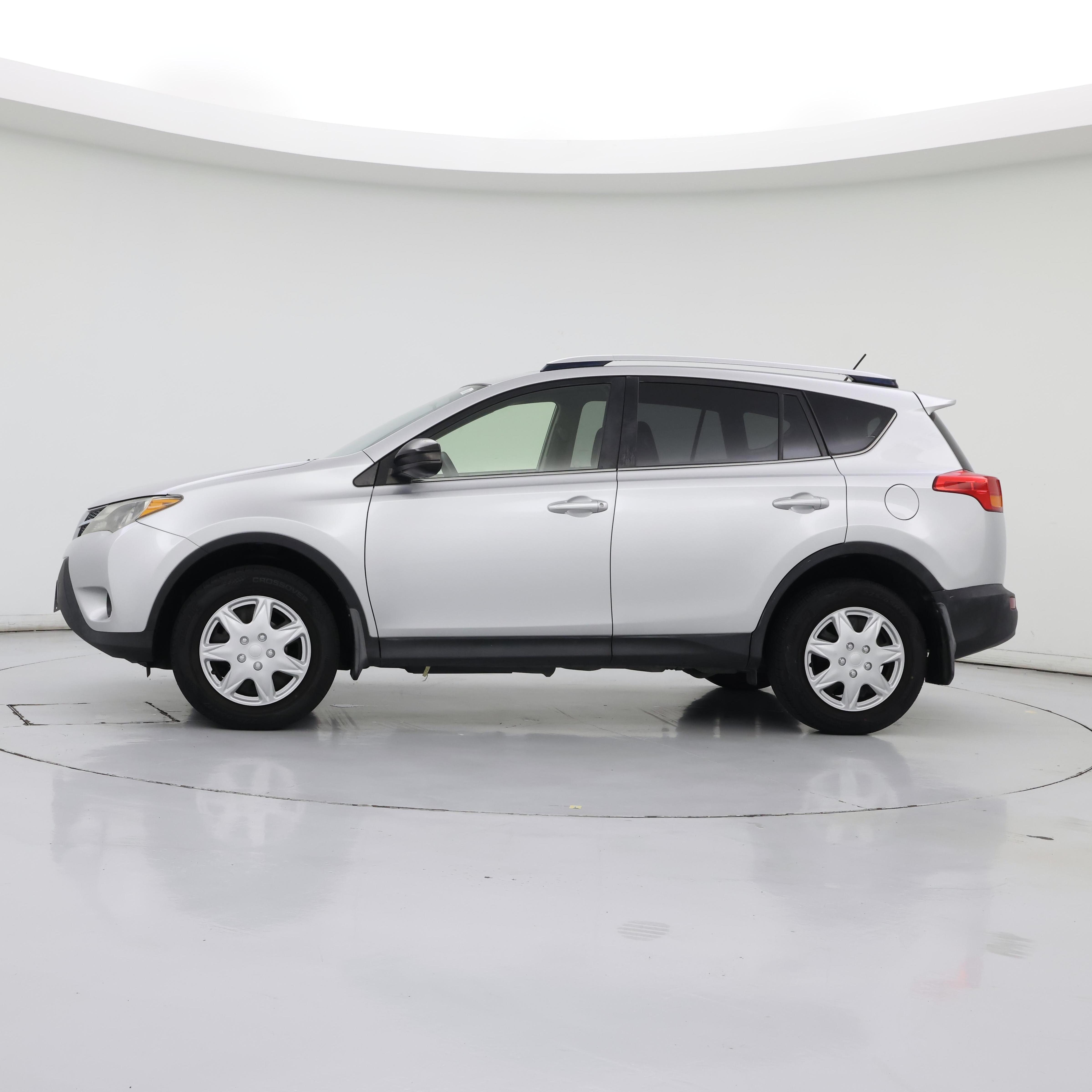 Thumbnail: 2014 Toyota RAV4 - 3