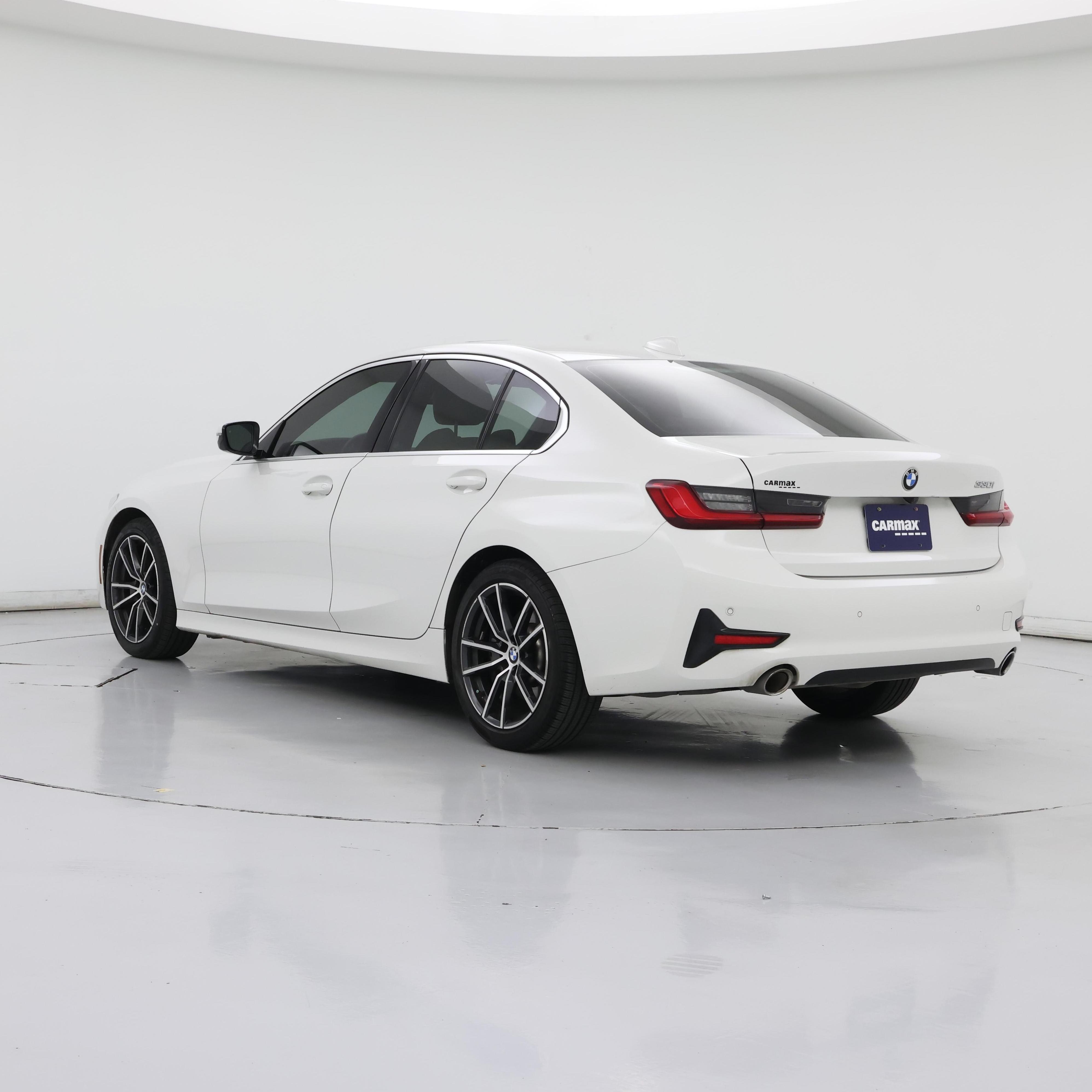 Thumbnail: 2020 BMW 3 Series - 2