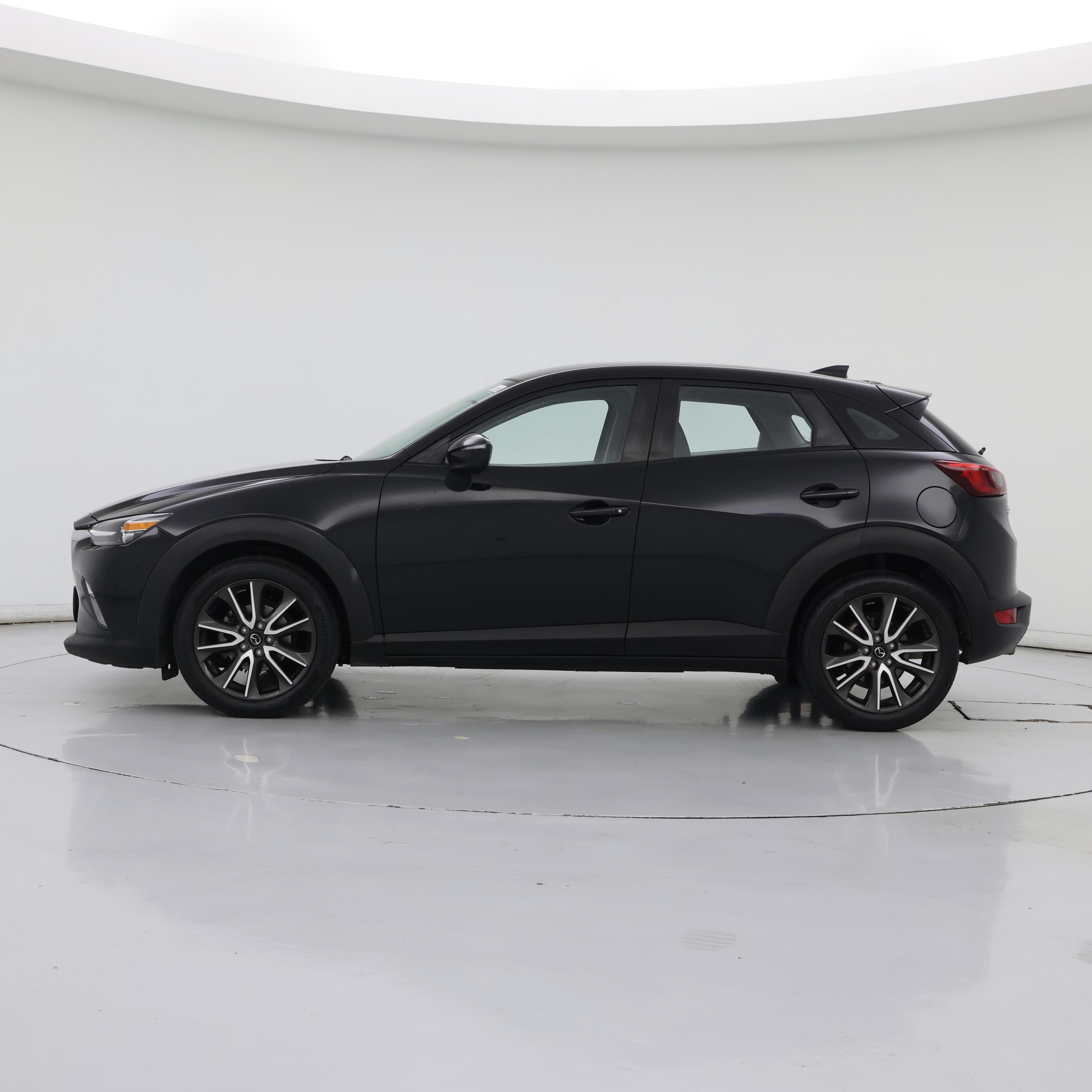 Thumbnail: 2017 Mazda CX-3 - 3