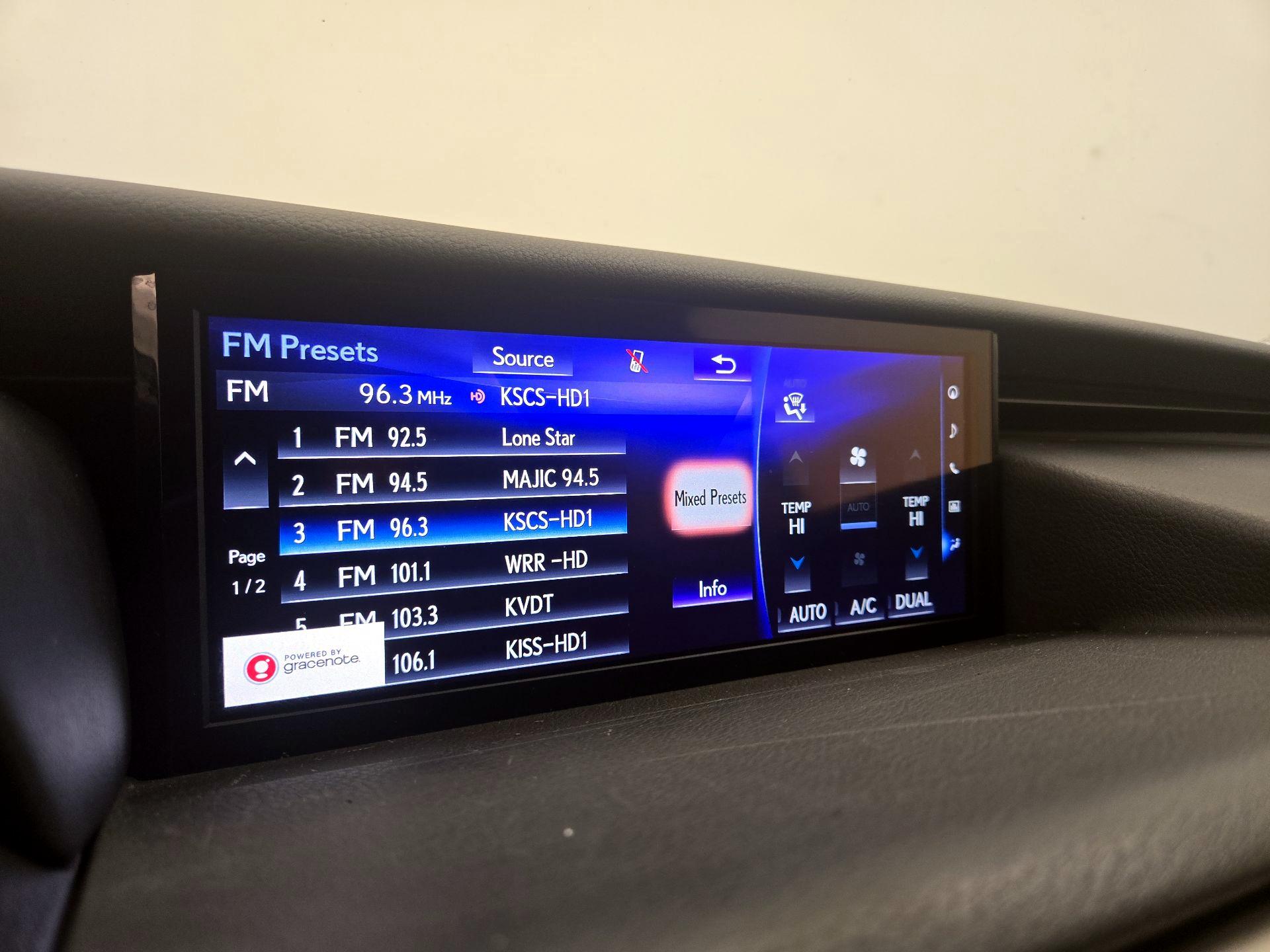 Thumbnail: 2020 Lexus IS - 16