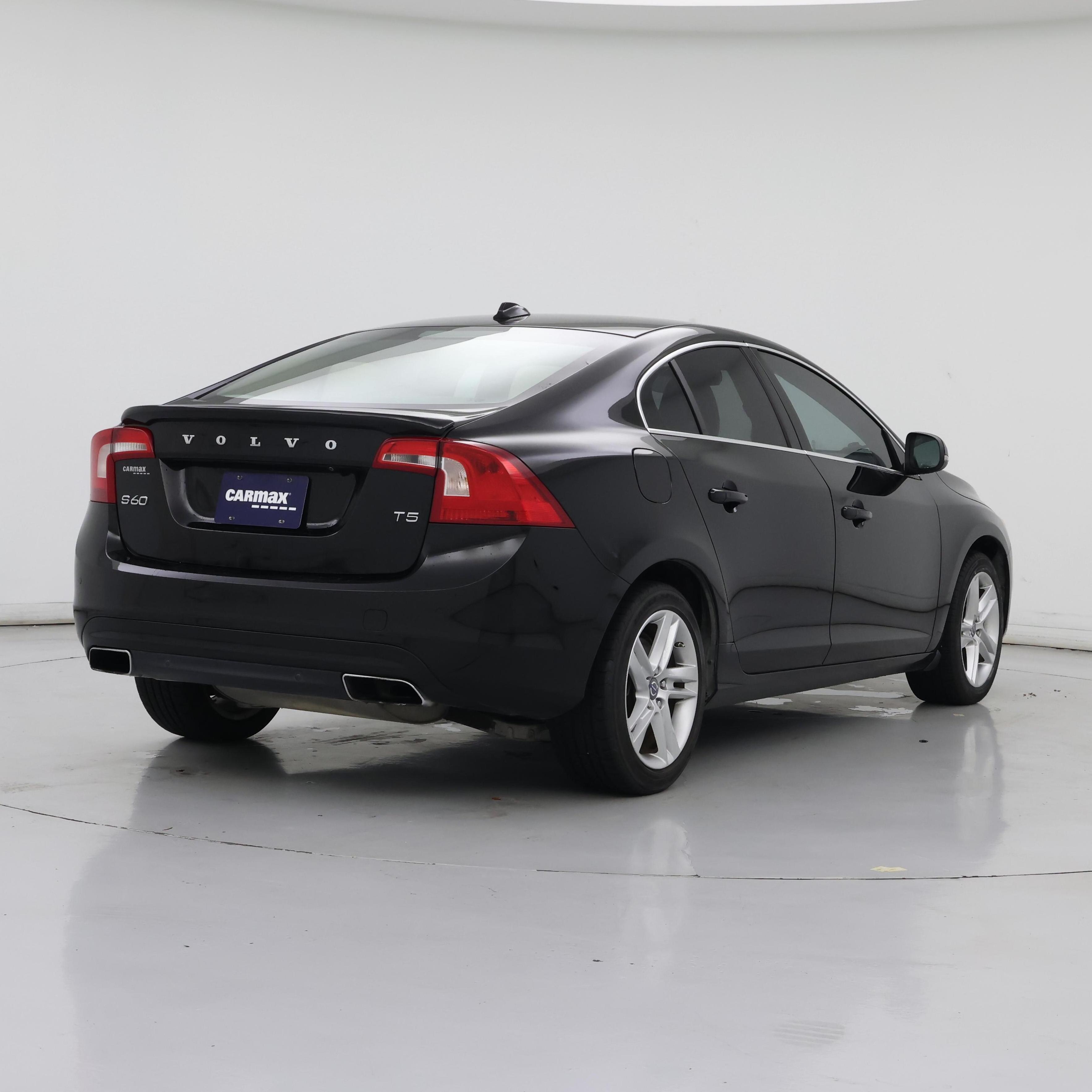 Thumbnail: 2015 Volvo S60 - 8