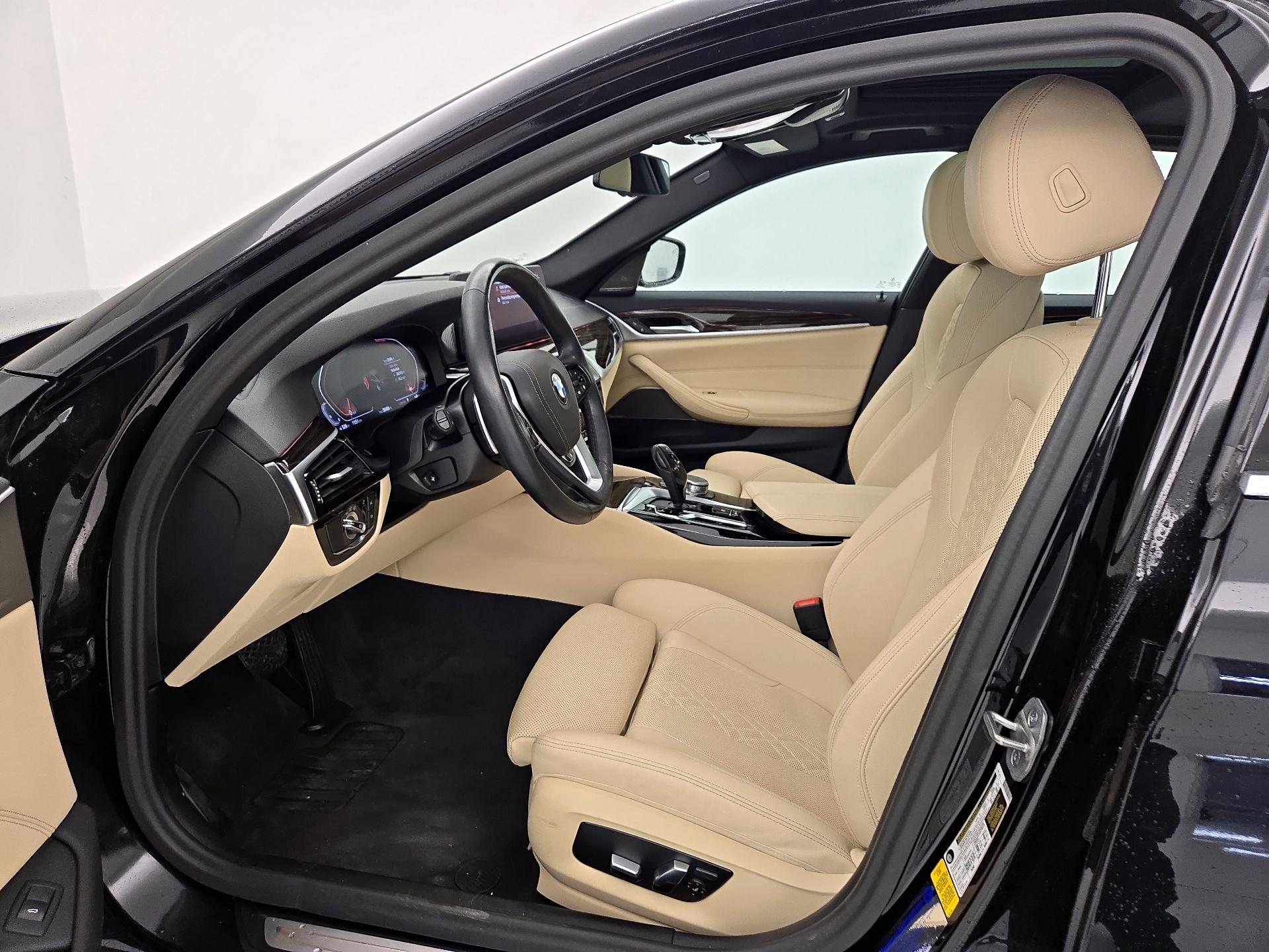 Thumbnail: 2023 BMW 5 Series - 11