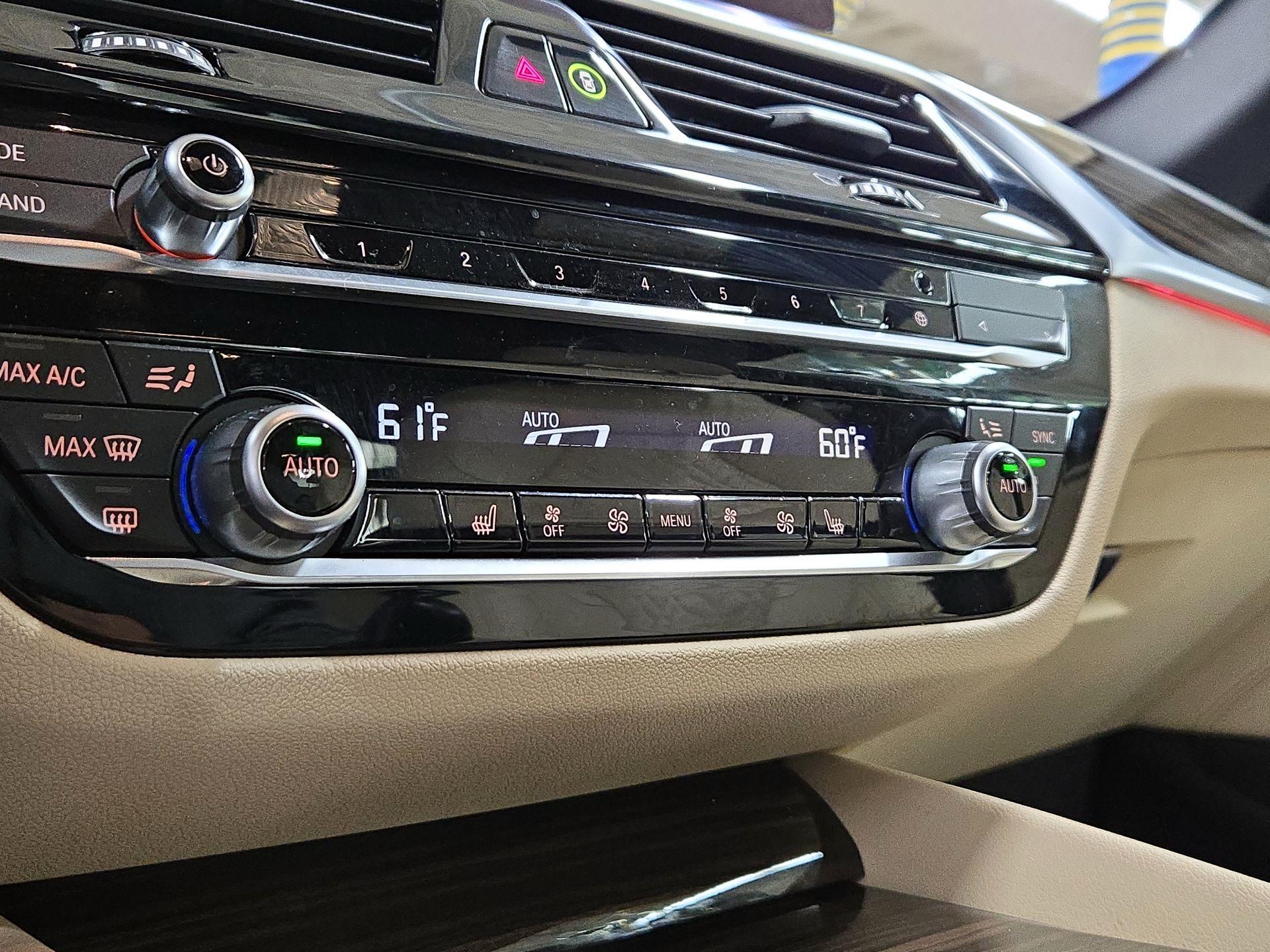 Thumbnail: 2023 BMW 5 Series - 17