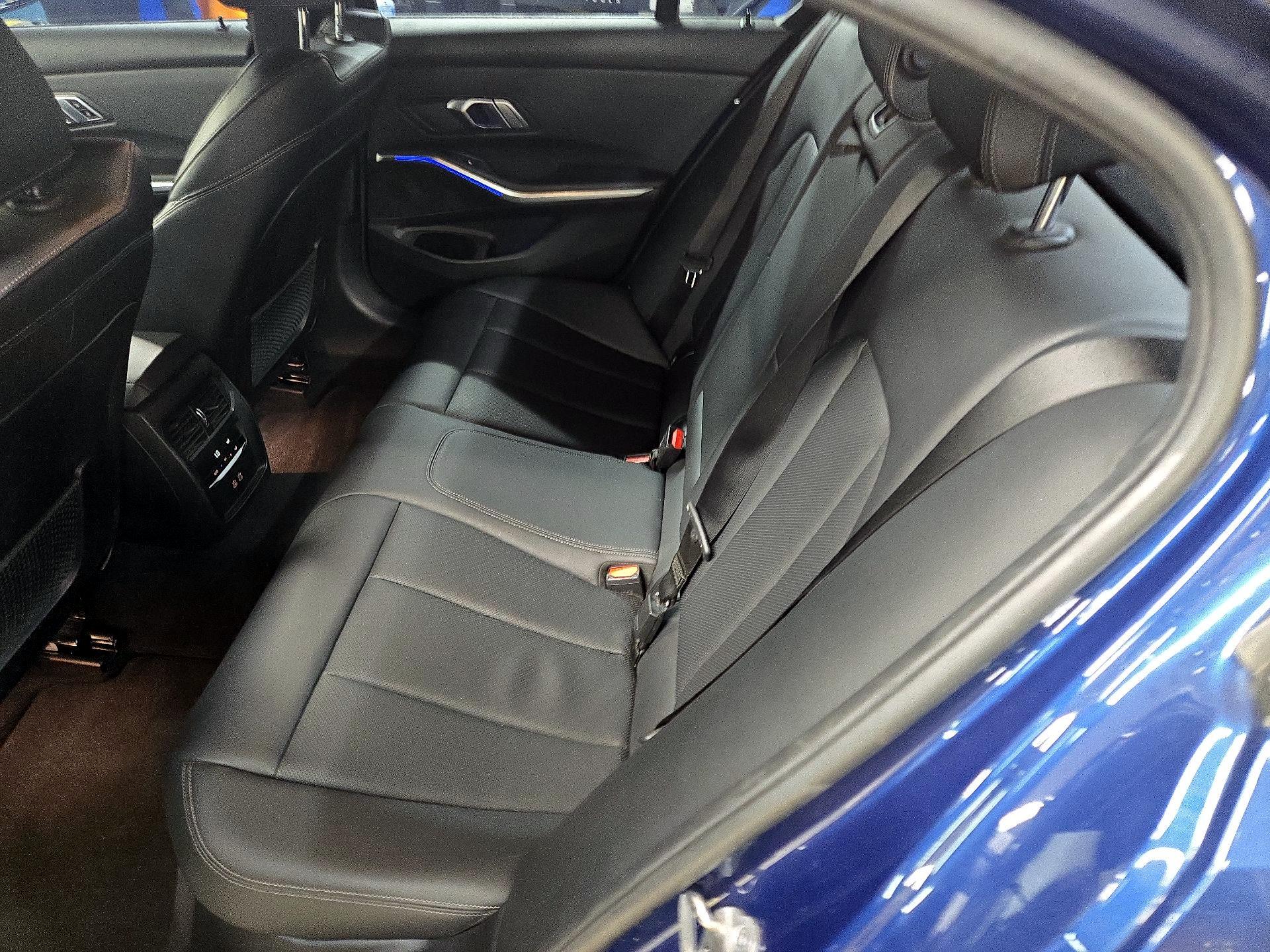 Thumbnail: 2022 BMW 3 Series - 17