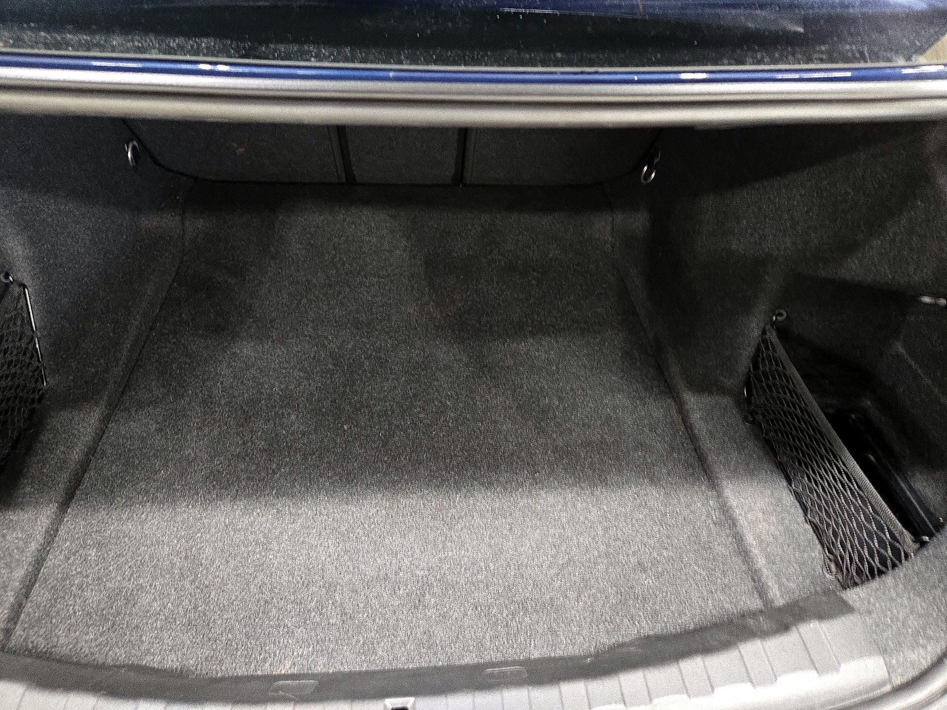 Thumbnail: 2022 BMW 3 Series - 18