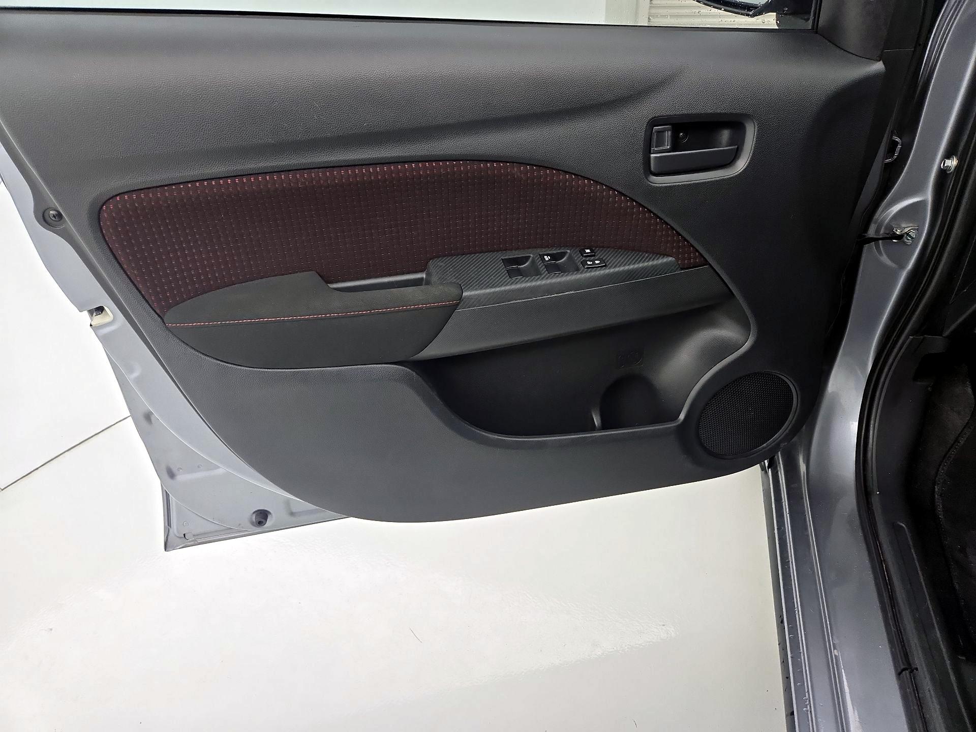 Thumbnail: 2023 Mitsubishi Mirage - 12