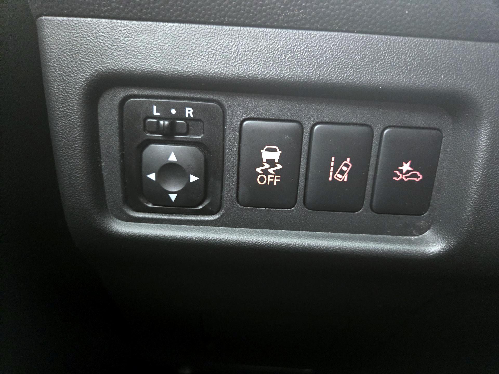 Thumbnail: 2023 Mitsubishi Mirage - 13