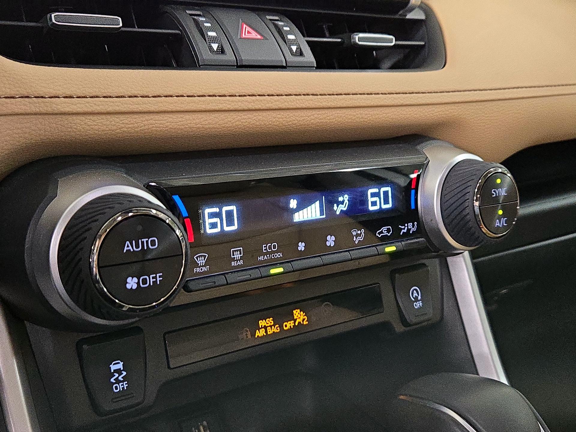 Thumbnail: 2023 Toyota RAV4 - 16