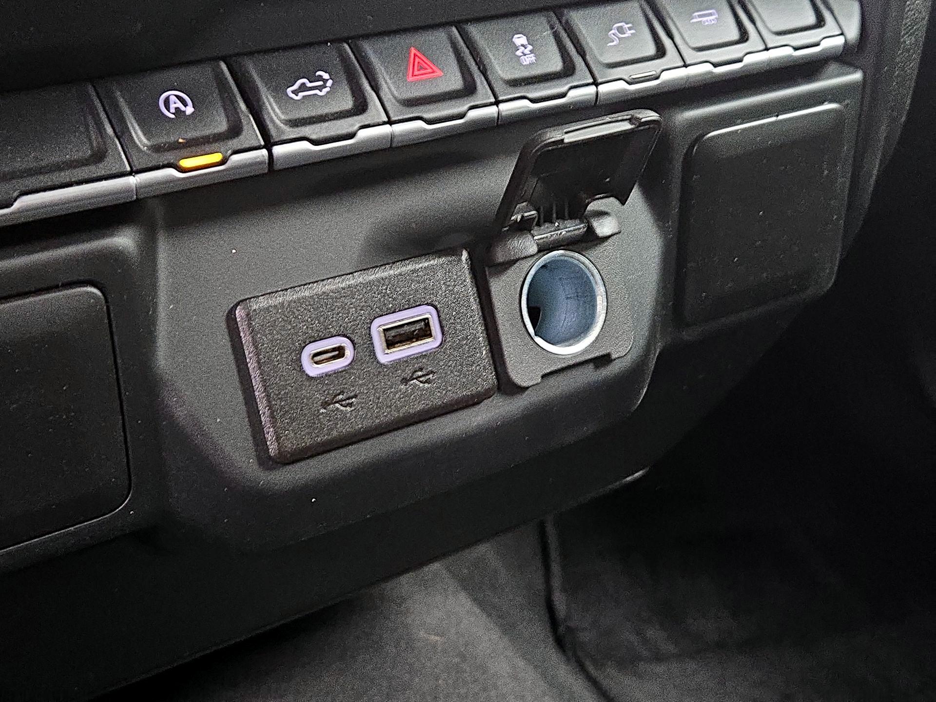 Thumbnail: 2022 Chevrolet Silverado 1500 - 18