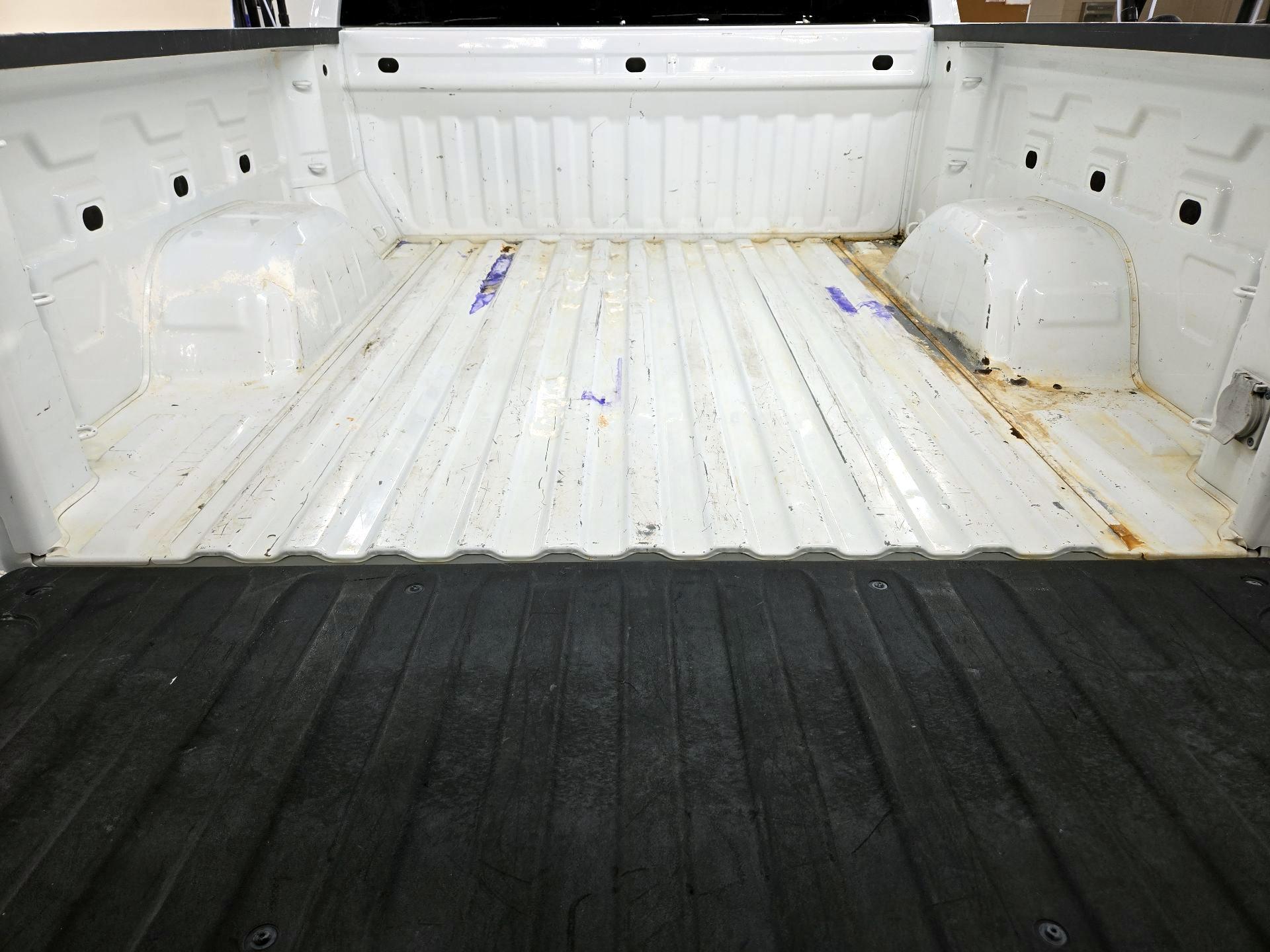 Thumbnail: 2022 Chevrolet Silverado 1500 - 20