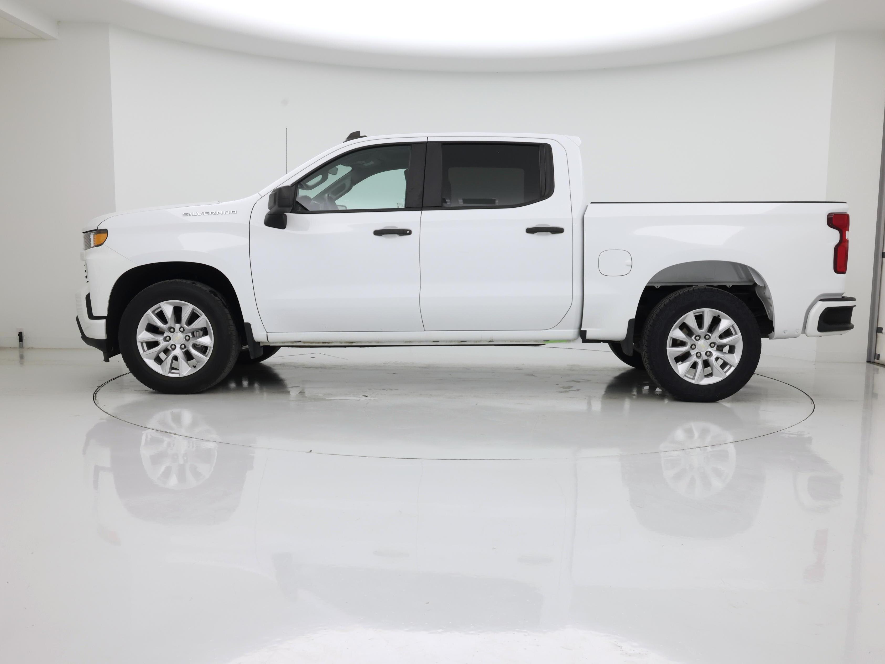 Thumbnail: 2022 Chevrolet Silverado 1500 - 3