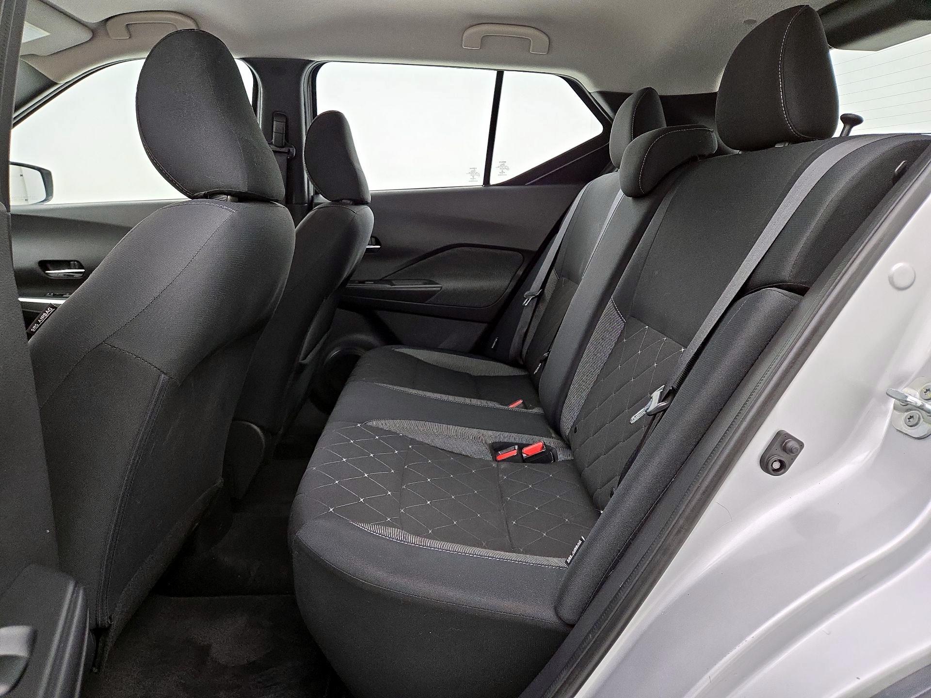 Thumbnail: 2020 Nissan Kicks - 18