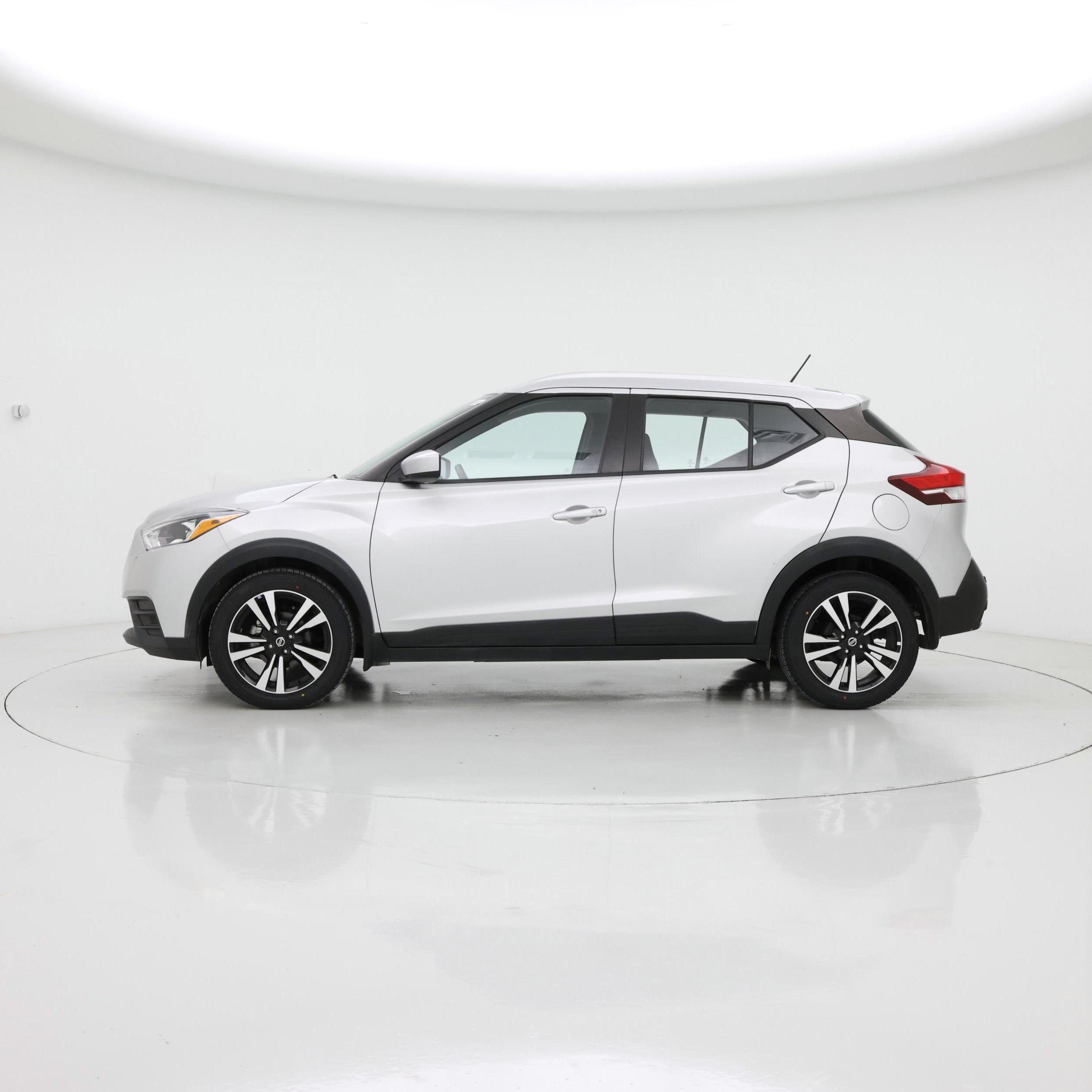 Thumbnail: 2020 Nissan Kicks - 3