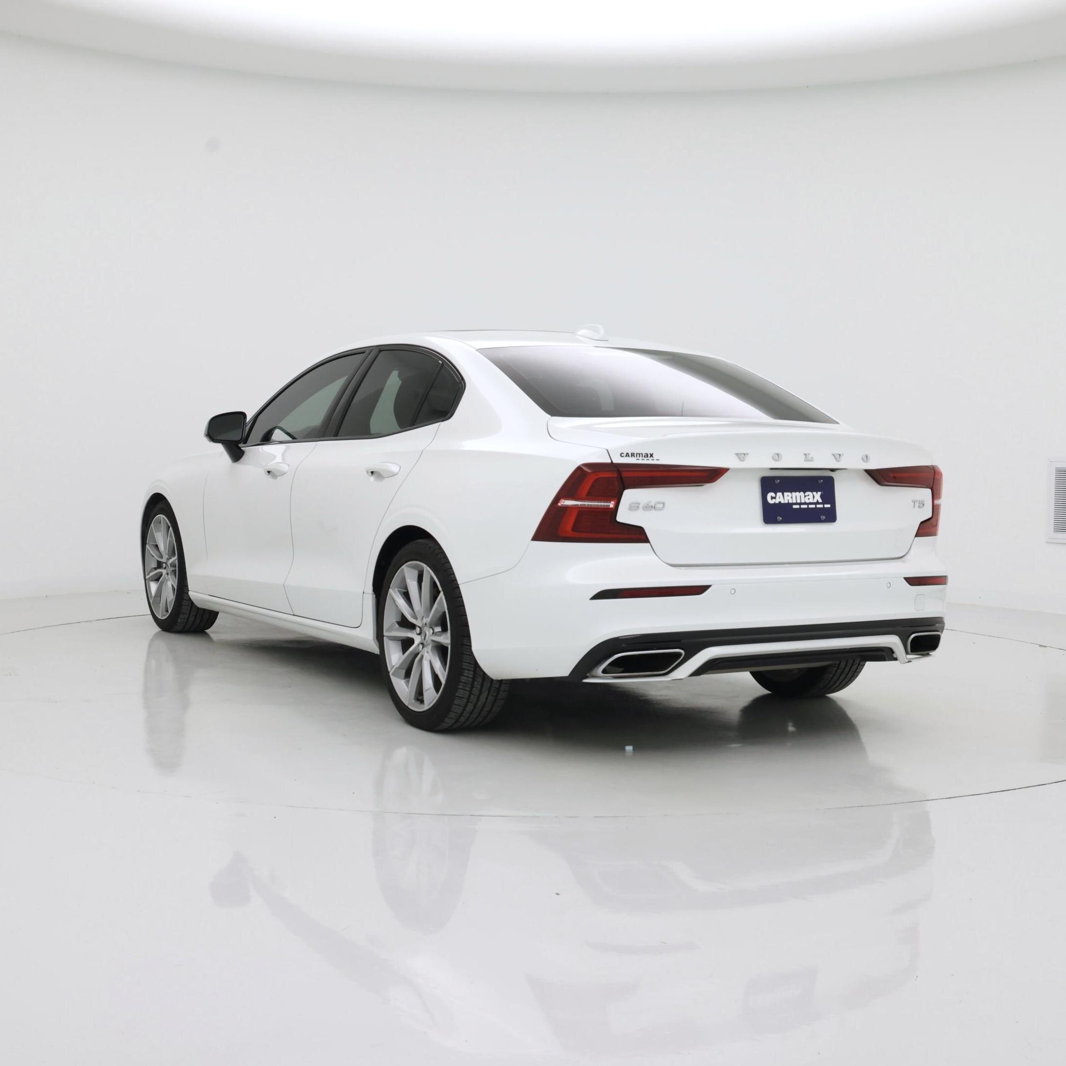 Thumbnail: 2021 Volvo S60 - 2