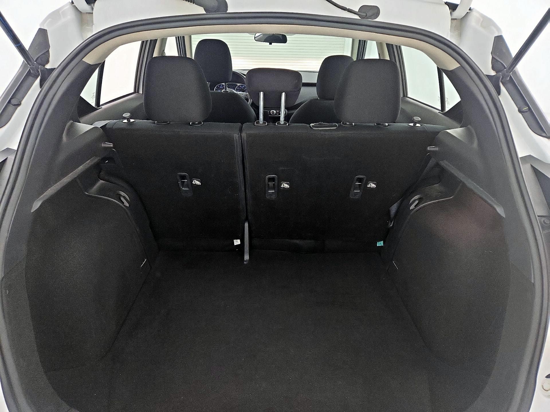 Thumbnail: 2023 Nissan Kicks - 20