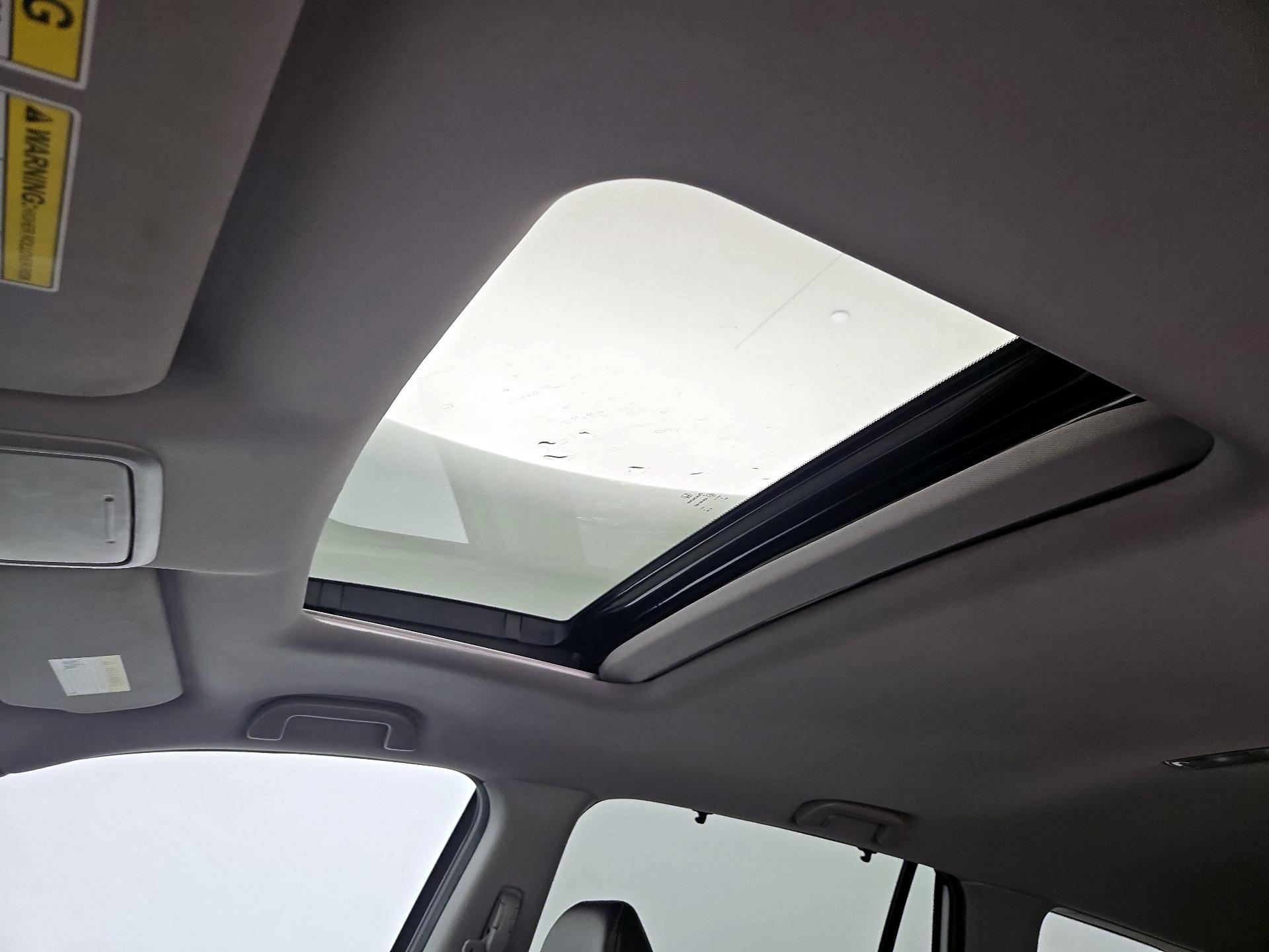 Thumbnail: 2022 Honda Pilot - 19