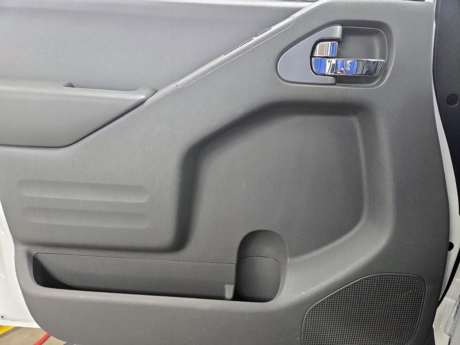 Thumbnail: 2021 Nissan Frontier - 12