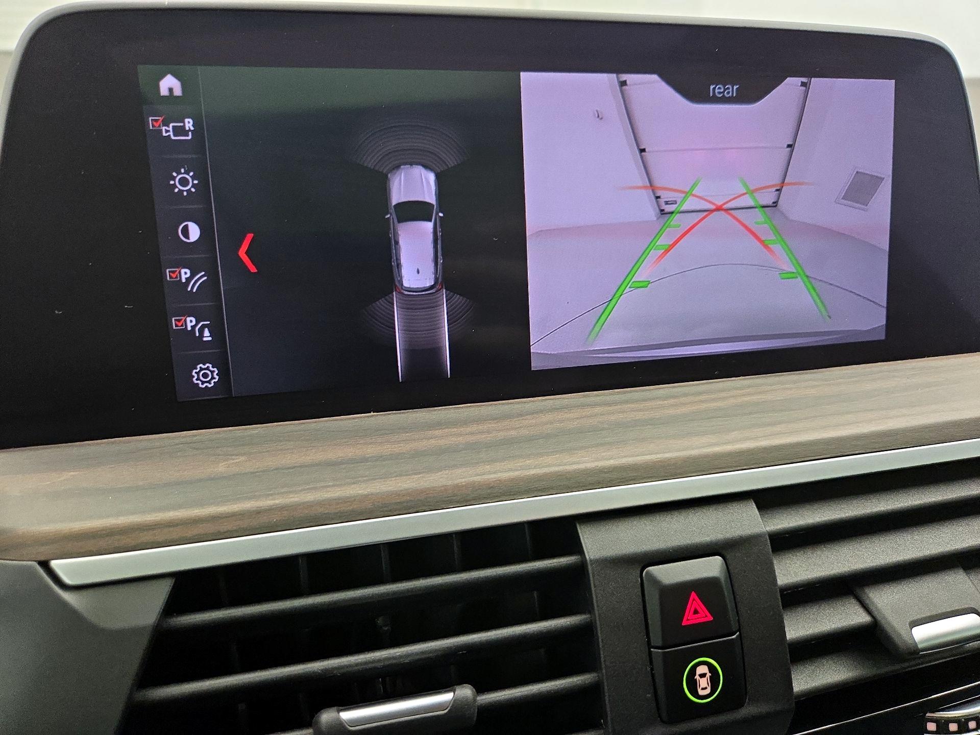 Thumbnail: 2021 BMW X3 - 15