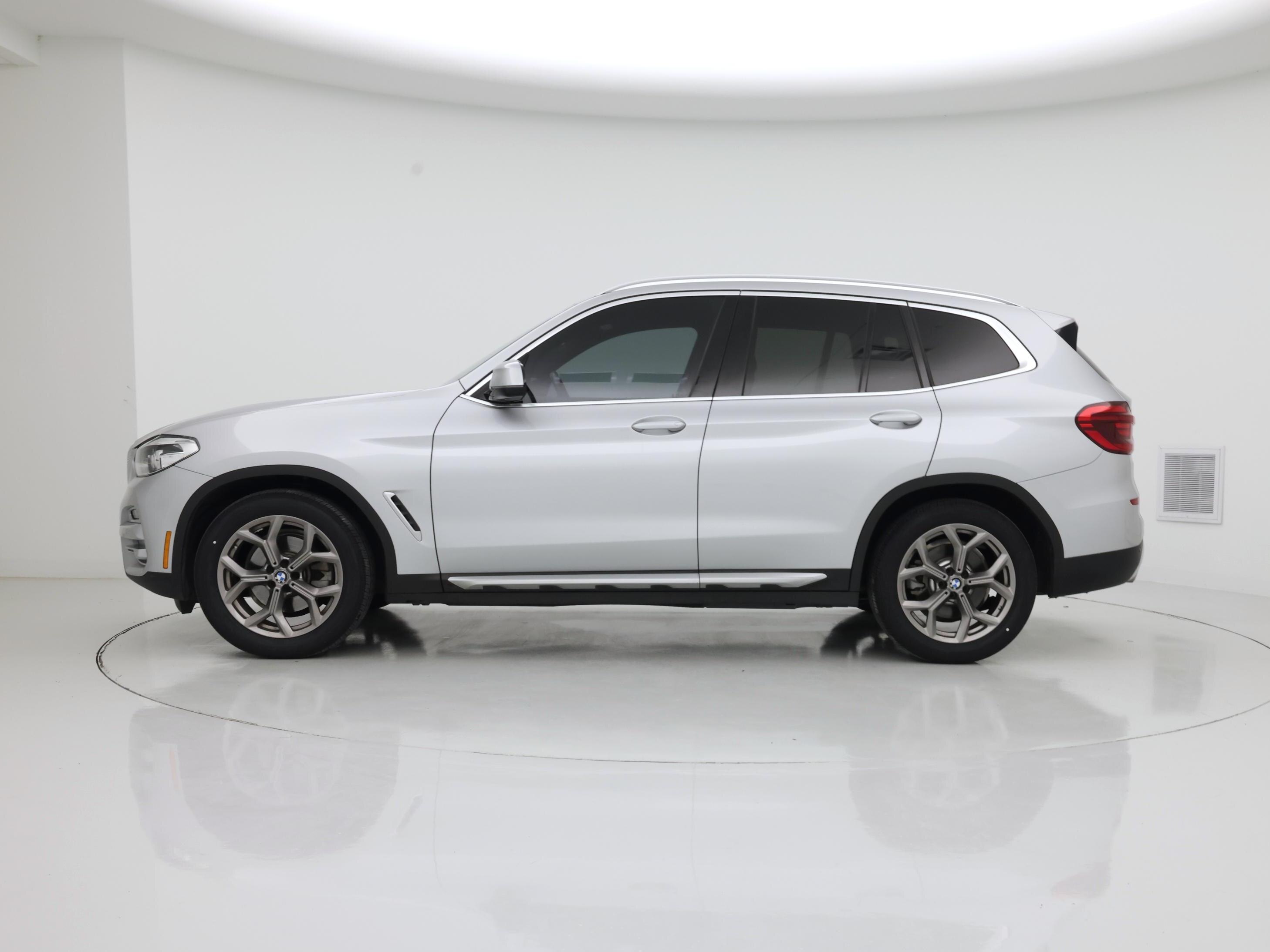 Thumbnail: 2021 BMW X3 - 3